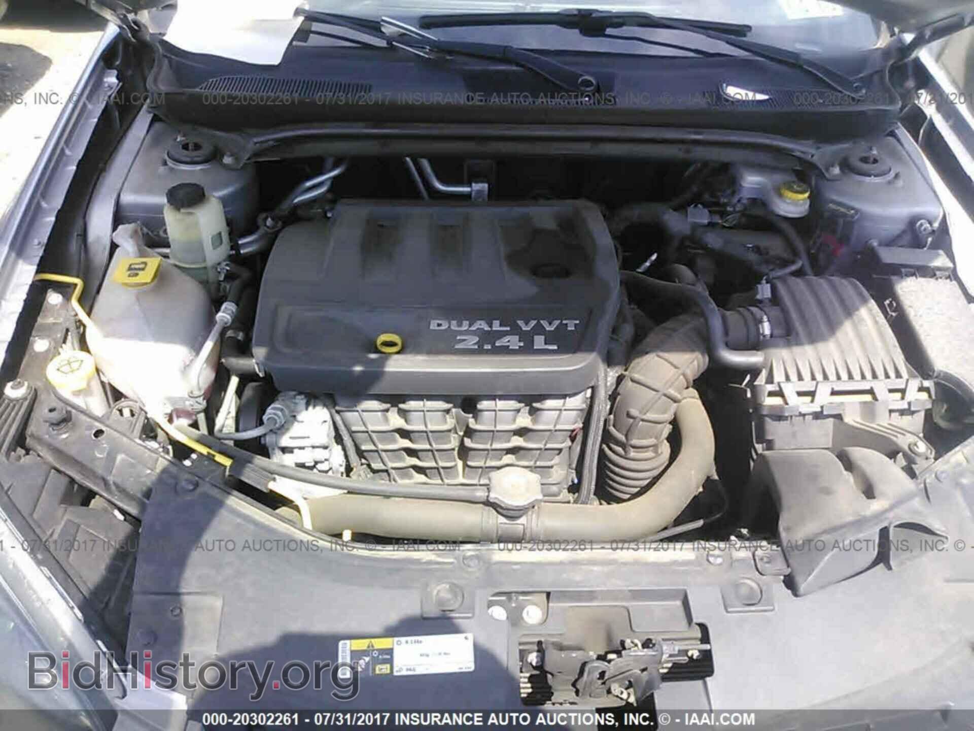 2014 Chrysler 200 - VIN: 1C3CCBBB8EN118035 - Photo 10