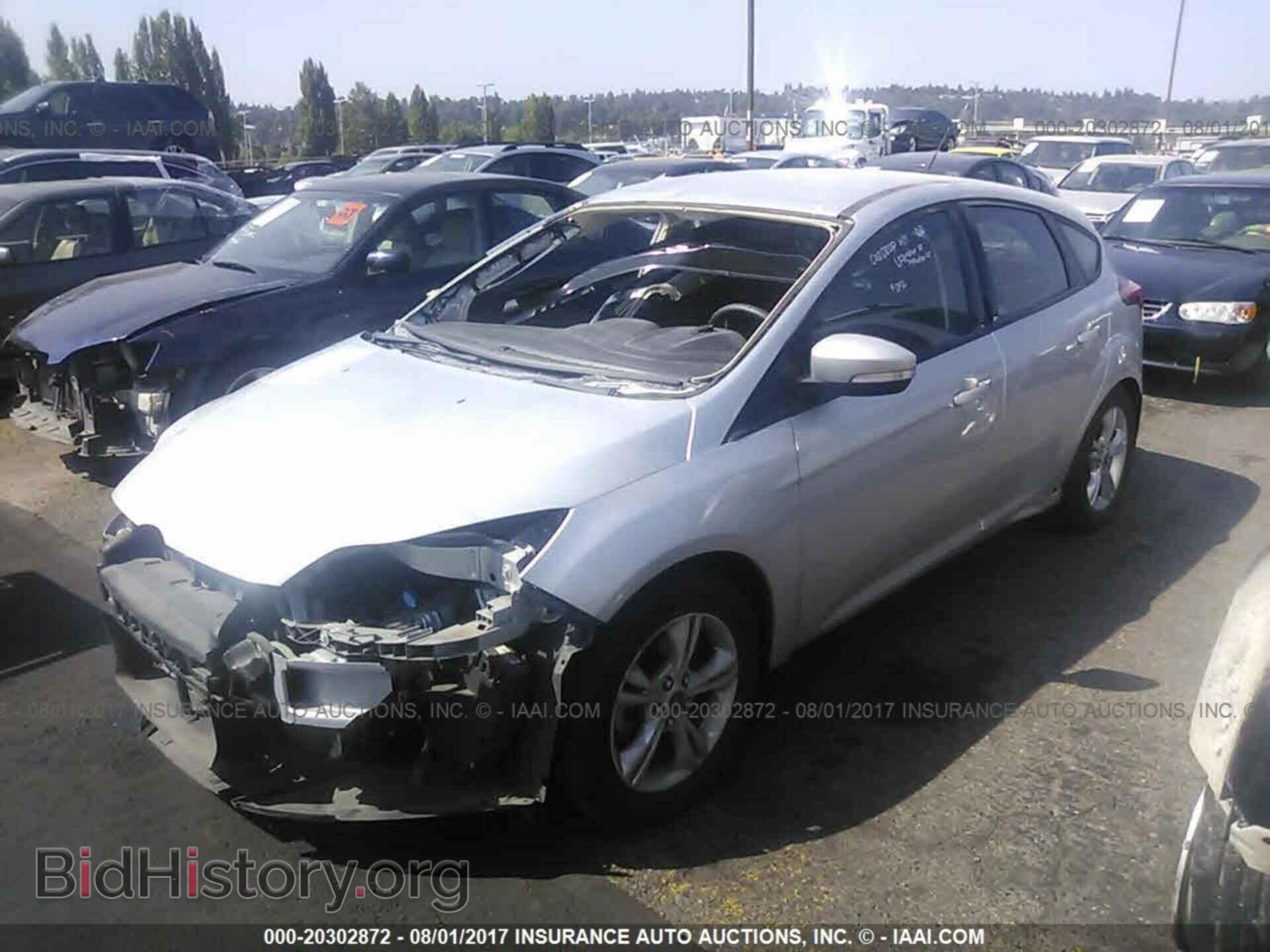 2013 Ford Focus - VIN: 1FADP3K27DL272908 - Photo 2