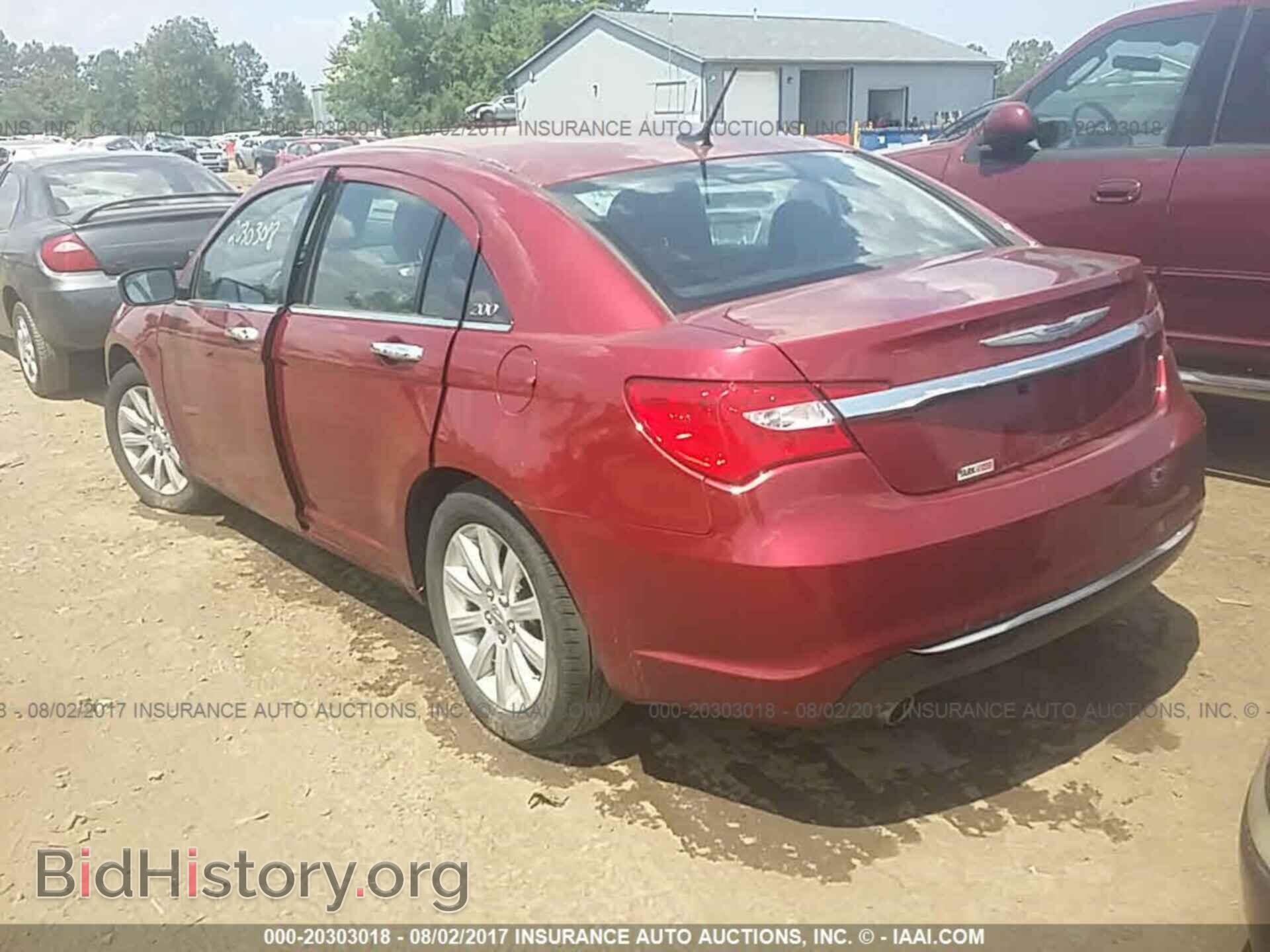 2013 Chrysler 200 - VIN: 1C3CCBCG5DN522659 - Фото 3