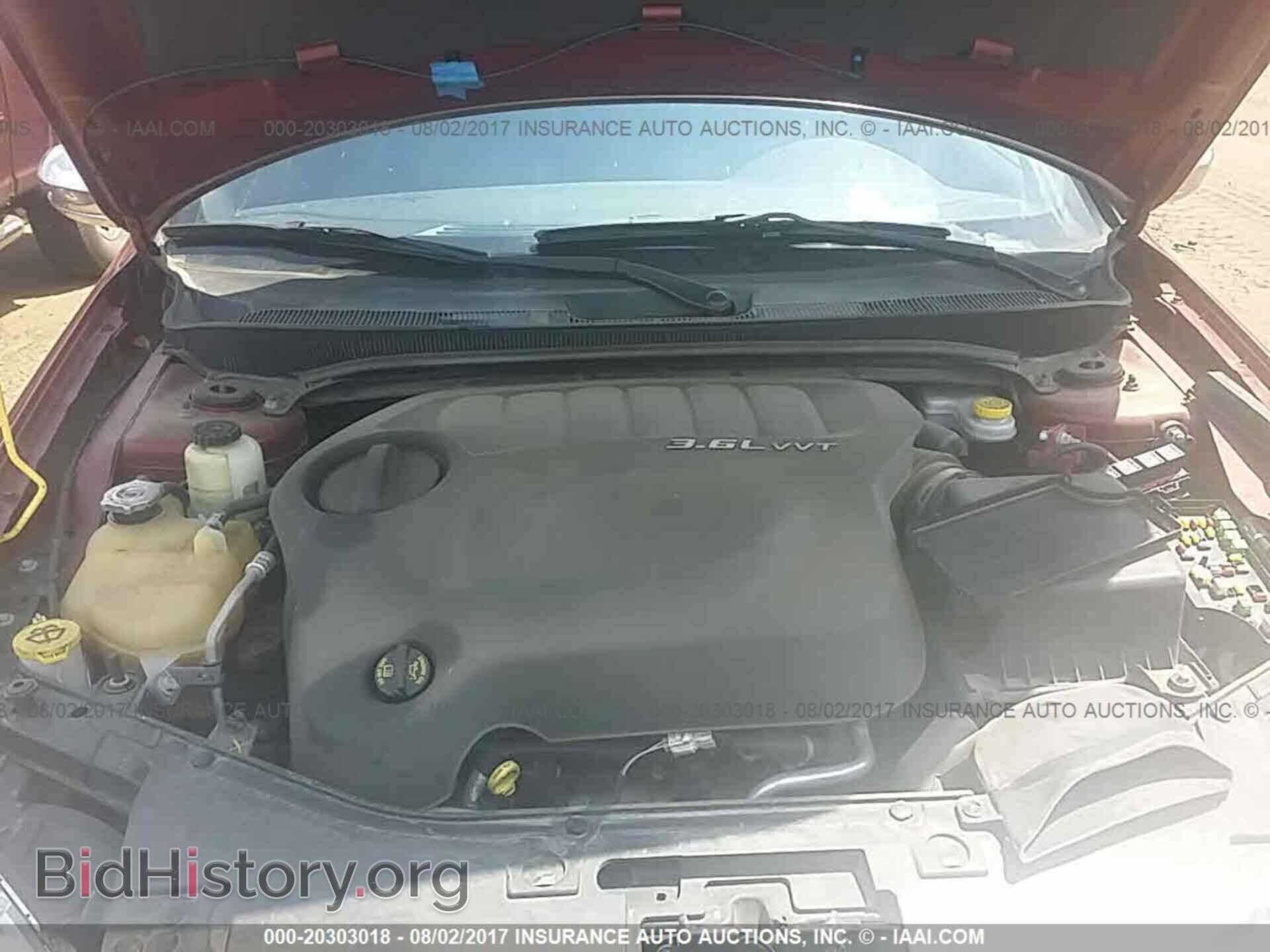 2013 Chrysler 200 - VIN: 1C3CCBCG5DN522659 - Фото 10