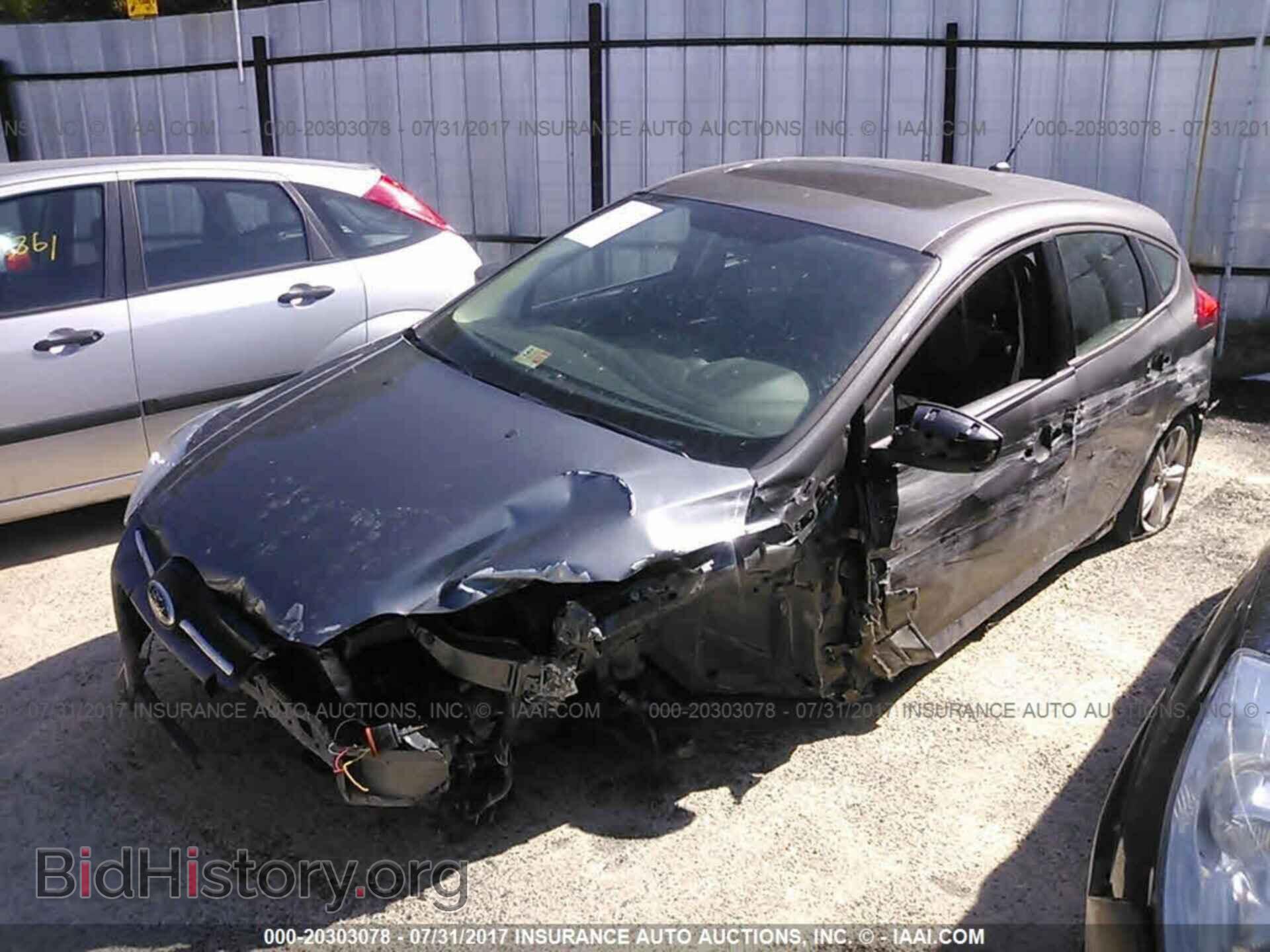 2012 Ford Focus - VIN: 1FAHP3K21CL254971 - Photo 2