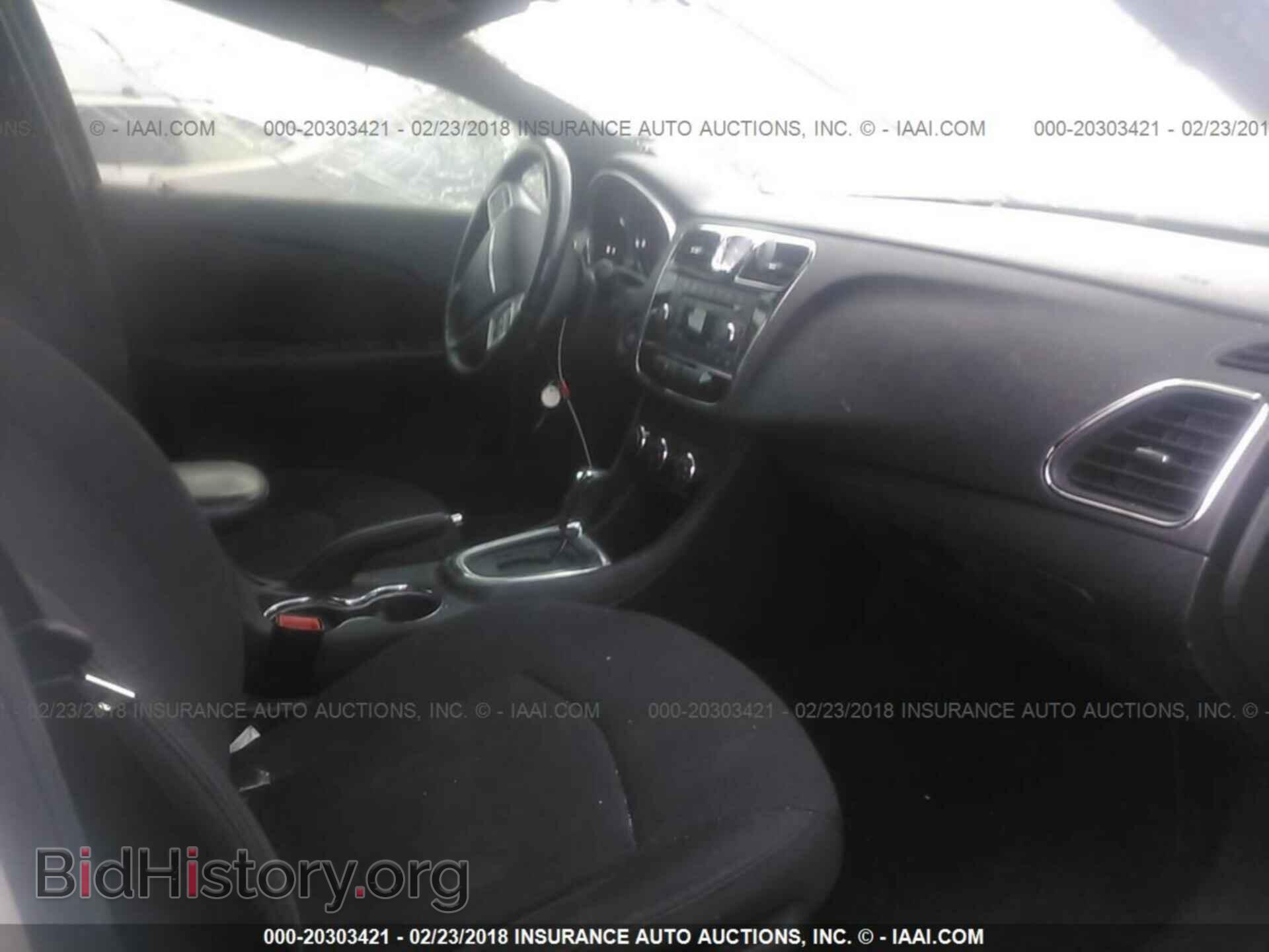 2013 Chrysler 200 - VIN: 1C3CCBBG5DN569921 - Photo 5