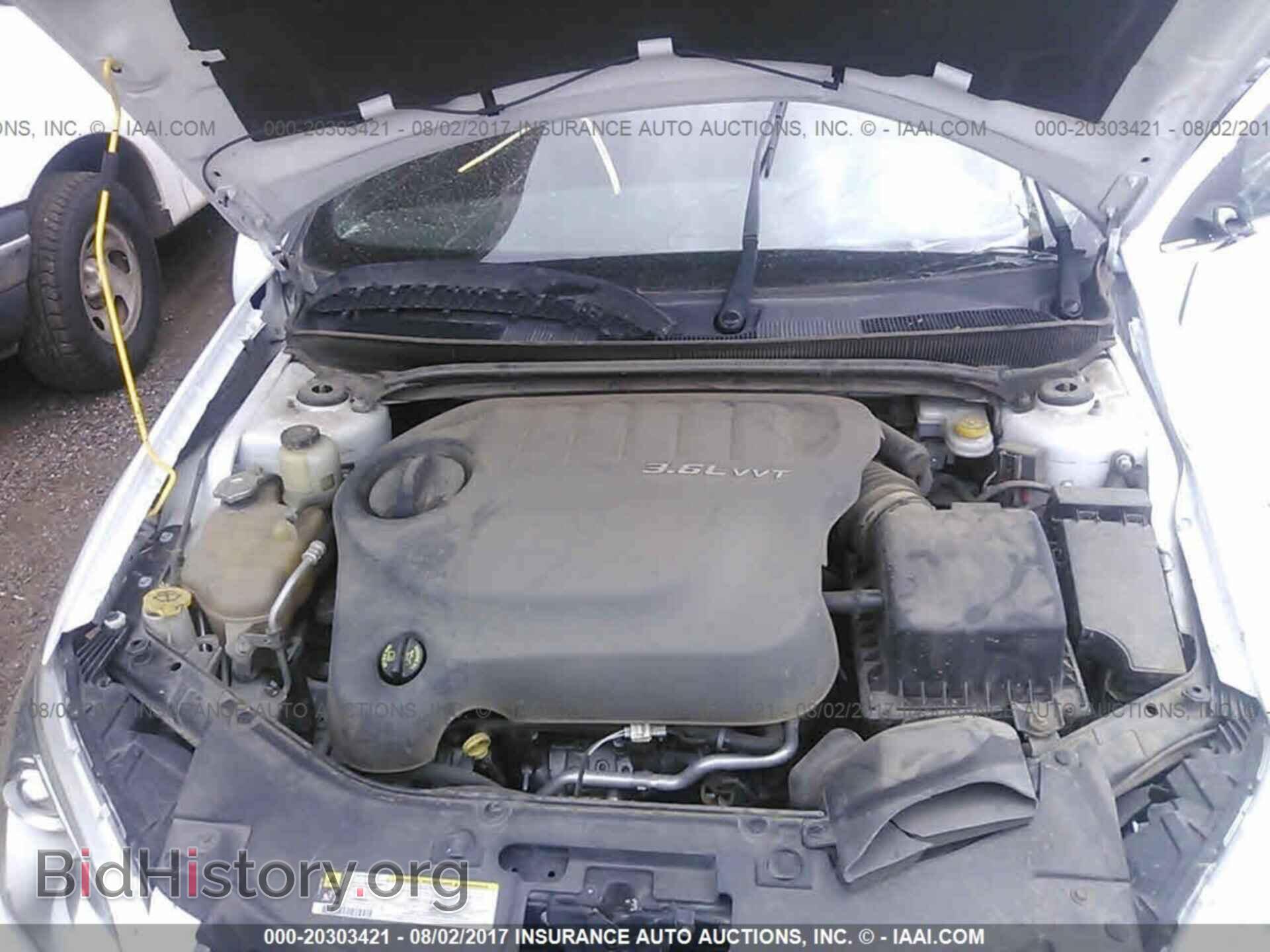 2013 Chrysler 200 - VIN: 1C3CCBBG5DN569921 - Photo 10