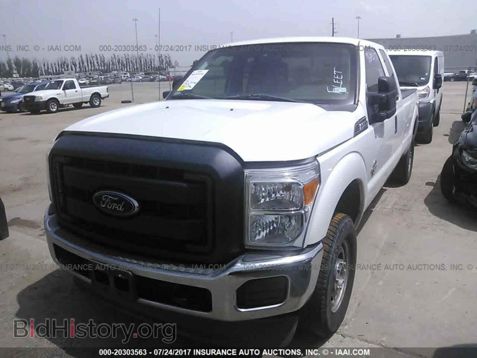 2013 Ford F250 - VIN: 1FT7X2BT3DEA85177 - Фото 2