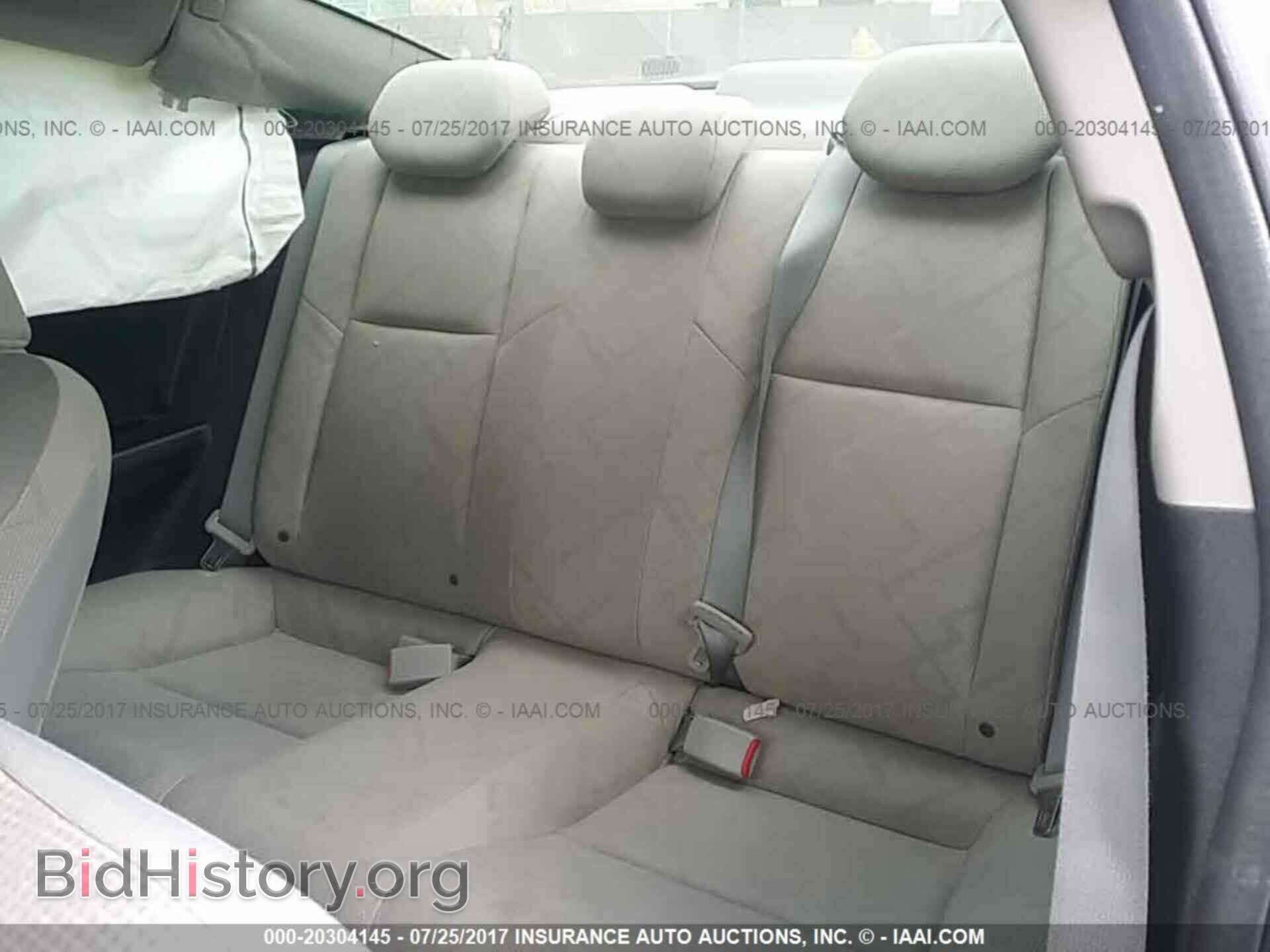 2012 Honda Civic - VIN: 2HGFG3B54CH518470 - Photo 8