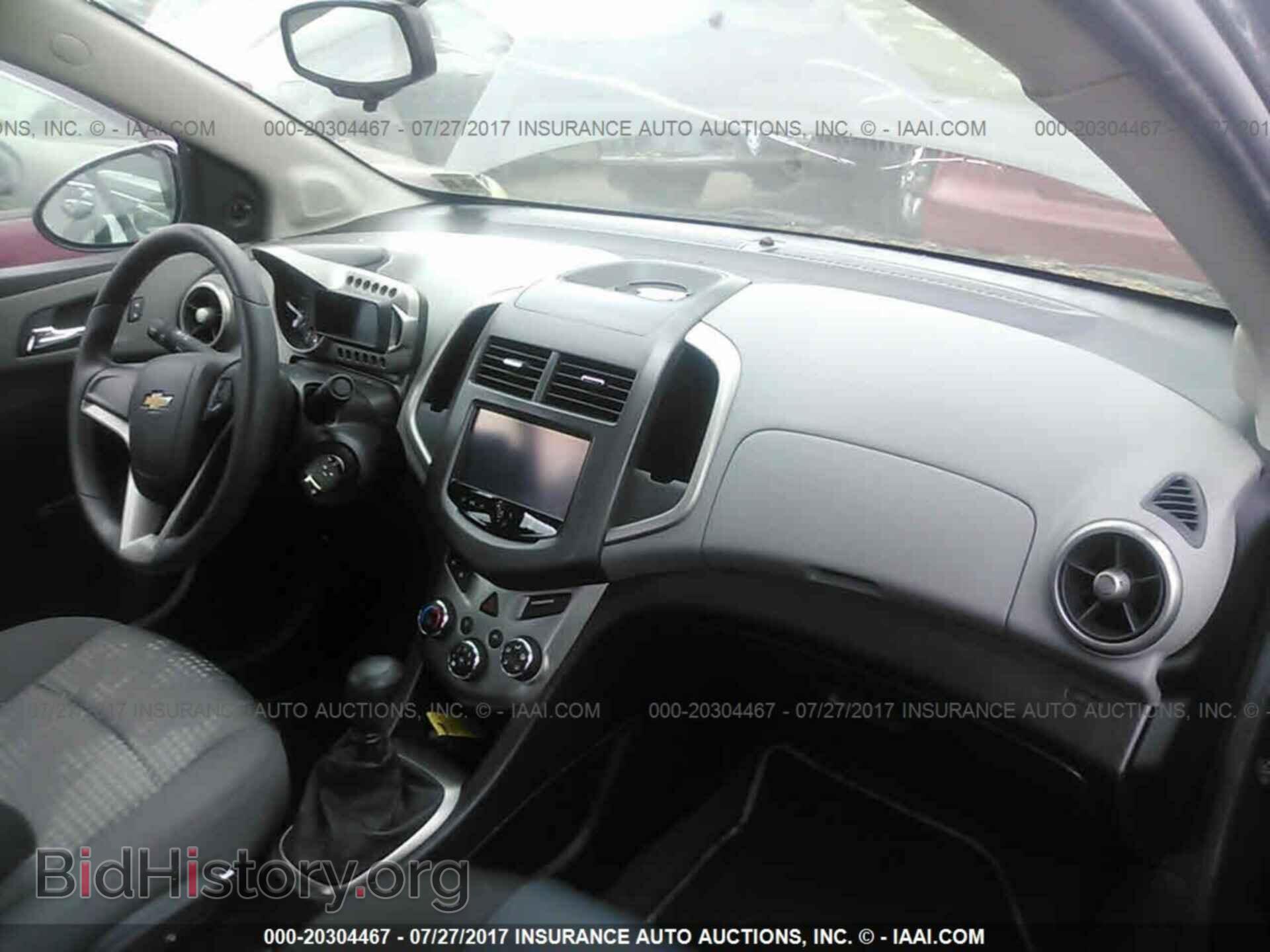 2014 Chevrolet Sonic - VIN: 1G1JB5SG7E4224848 - Фото 5