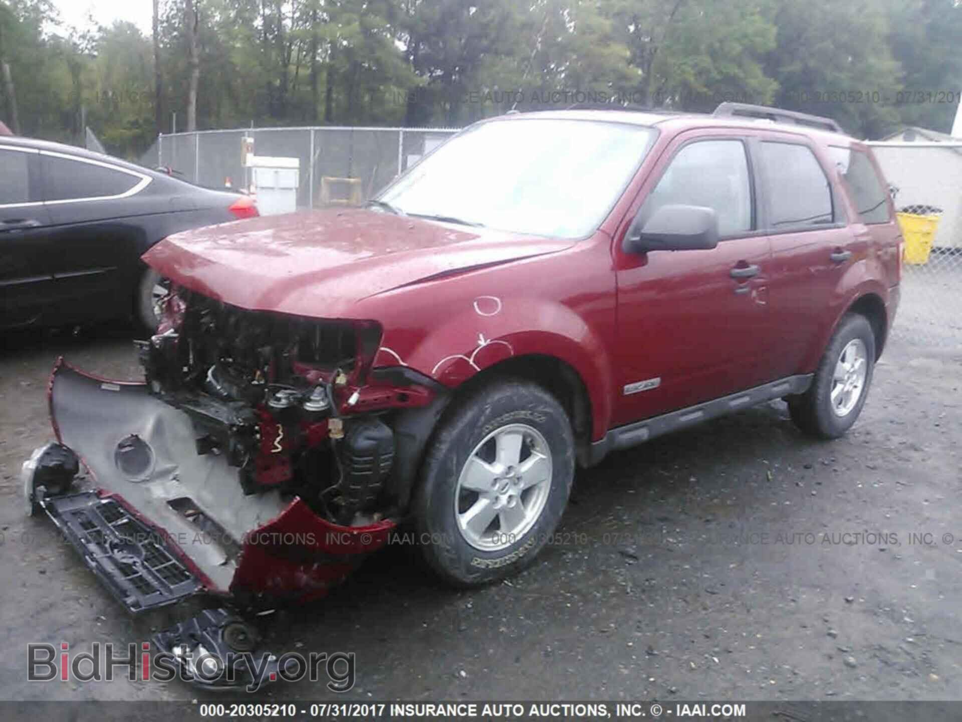 2011 Ford Escape - VIN: 1FMCU9D73BKC35556 - Photo 2