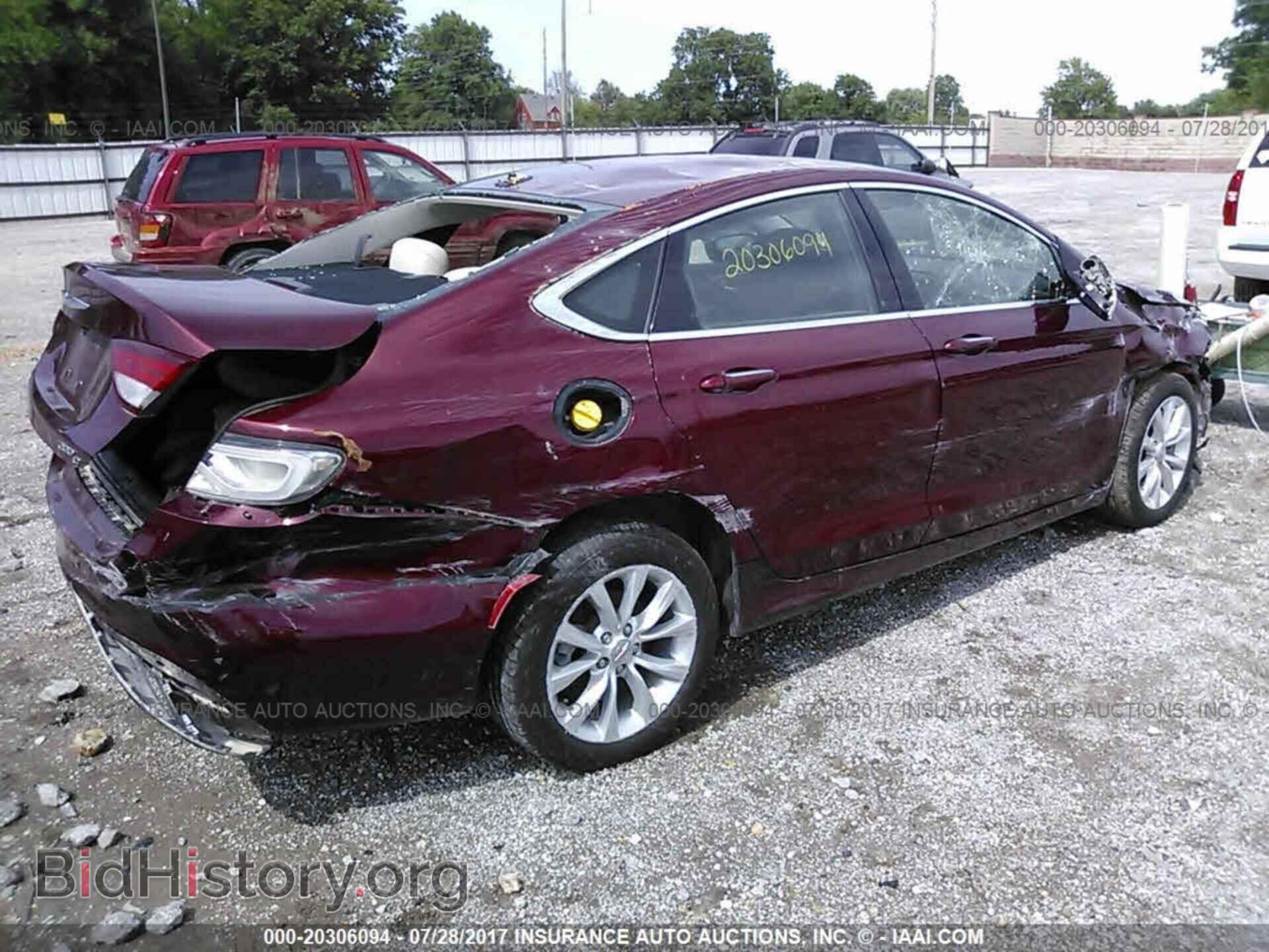 2015 Chrysler 200 - VIN: 1C3CCCCB9FN604424 - Photo 4