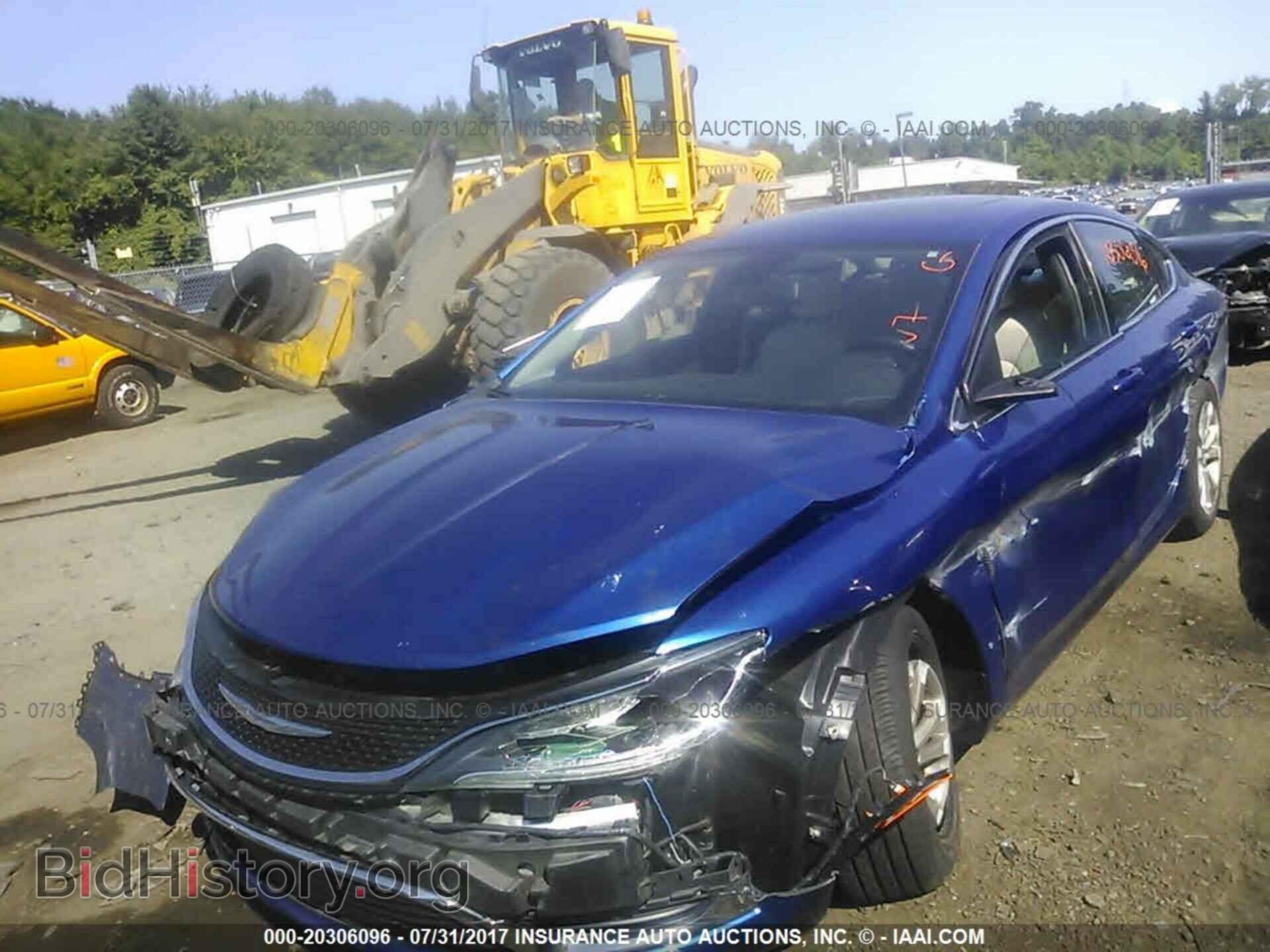 2015 Chrysler 200 - VIN: 1C3CCCAB8FN687606 - Фото 2
