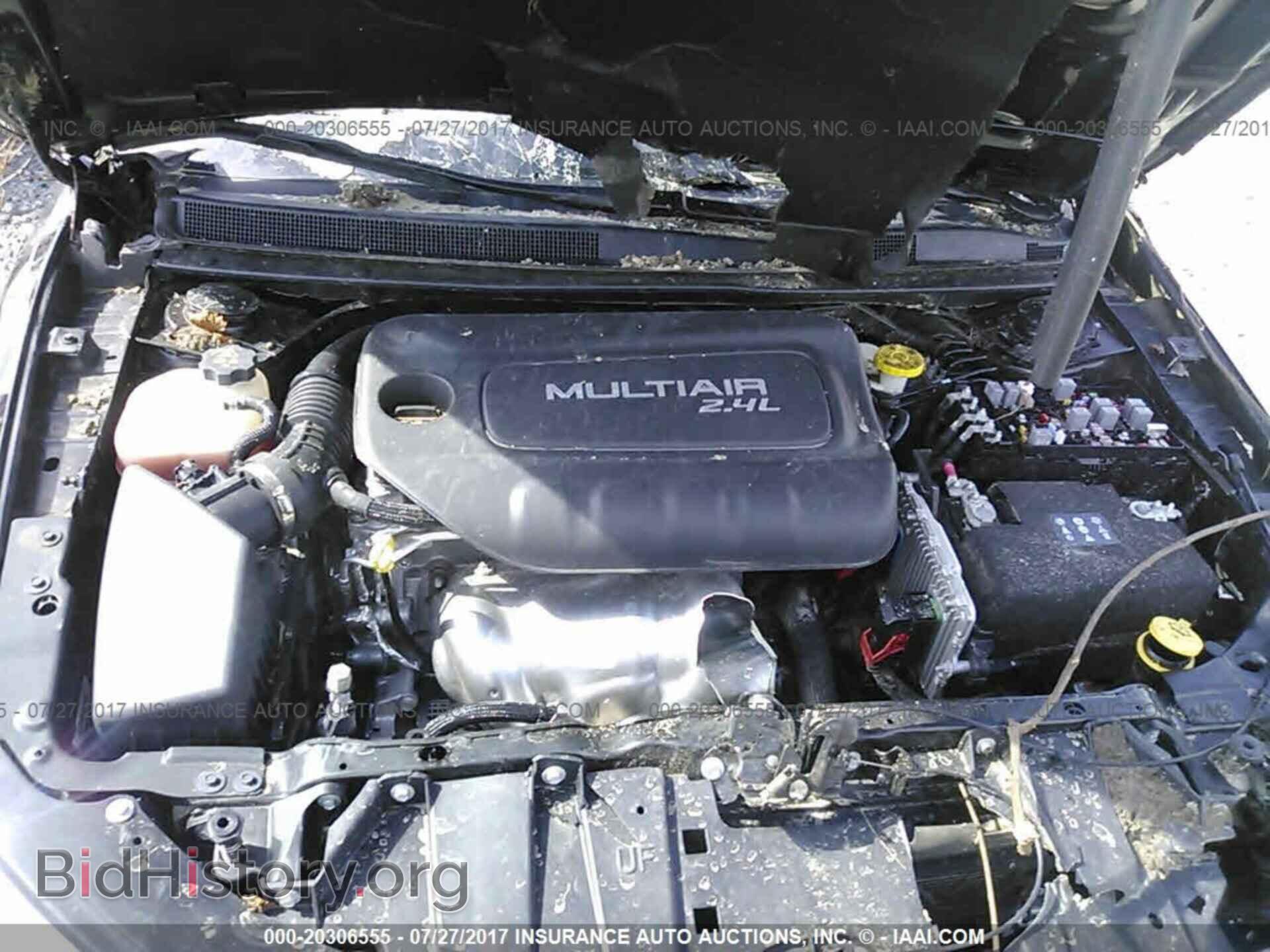 2016 Chrysler 200 - VIN: 1C3CCCAB4GN133576 - Фото 10