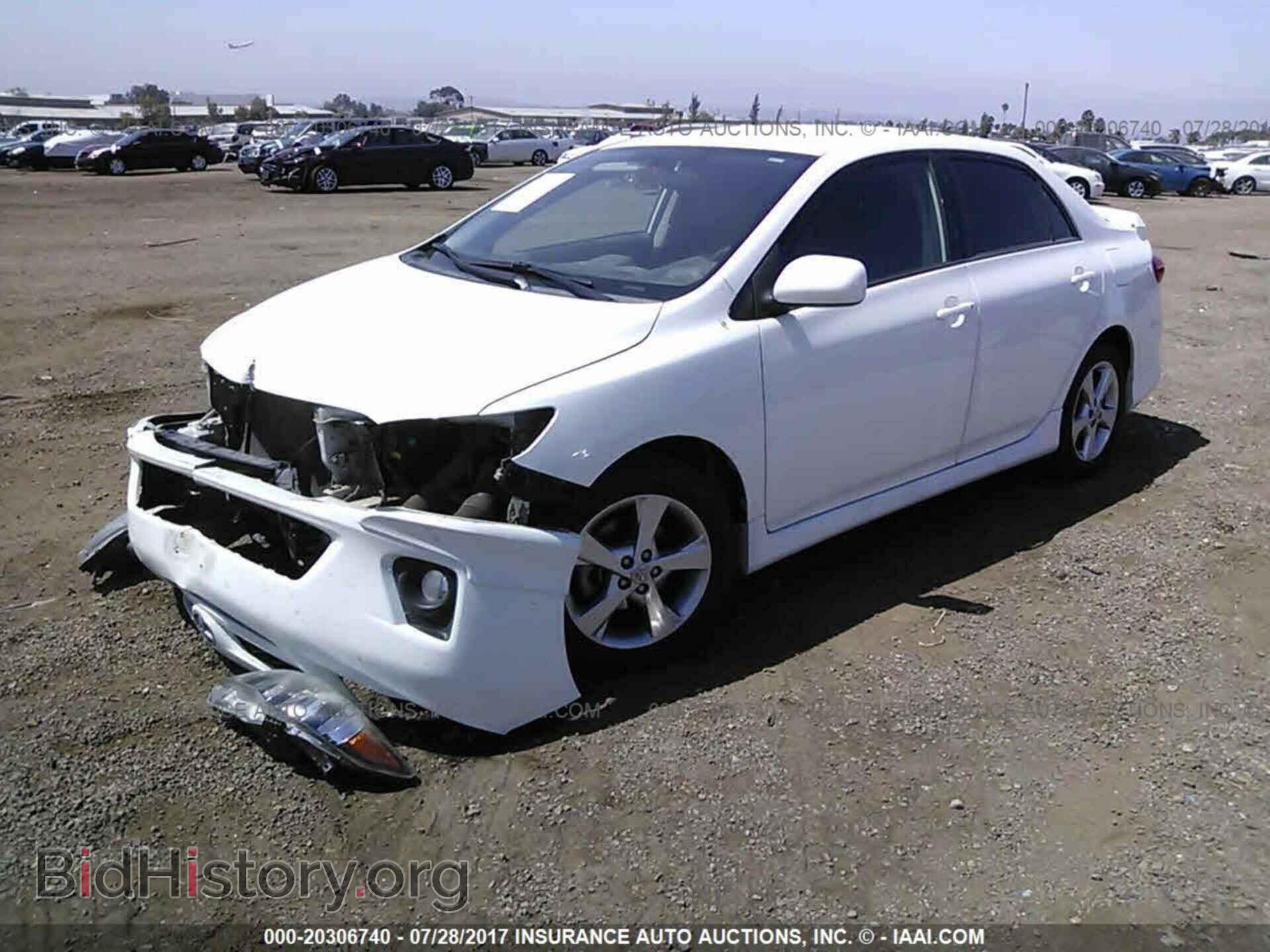 2013 Toyota Corolla - VIN: 5YFBU4EE6DP097029 - Фото 2