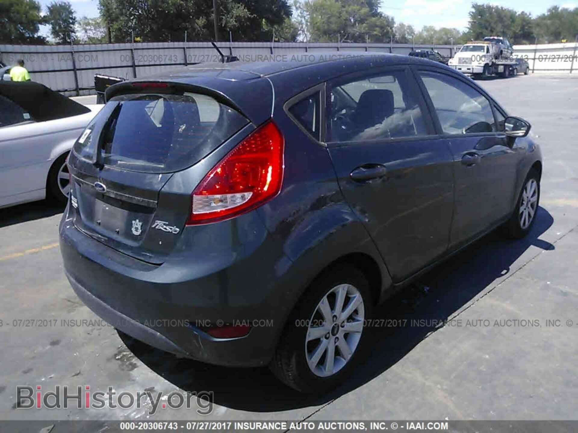 2011 Ford Fiesta - VIN: 3FADP4EJ9BM147249 - Фото 4