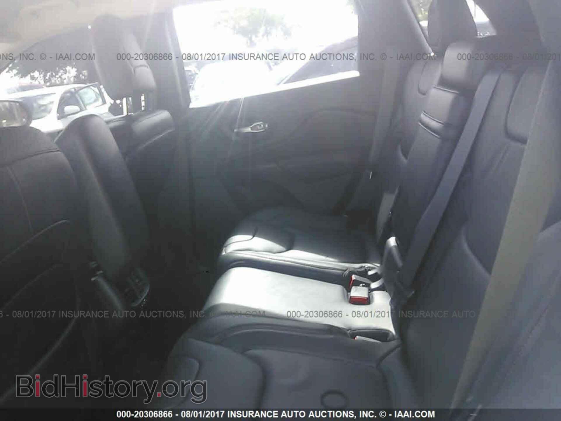 2014 Jeep Cherokee - VIN: 1C4PJMBS8EW211369 - Photo 8