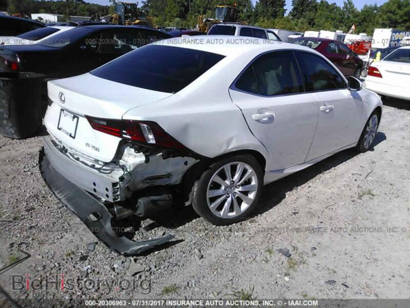 2014 Lexus IS (VIN JTHBF1D22E5033065) — фото 4 из 10
