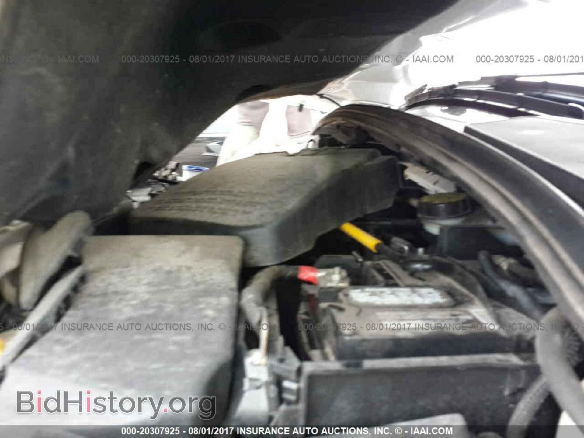 2012 Ford Focus - VIN: 1FAHP3H20CL367687 - Photo 10