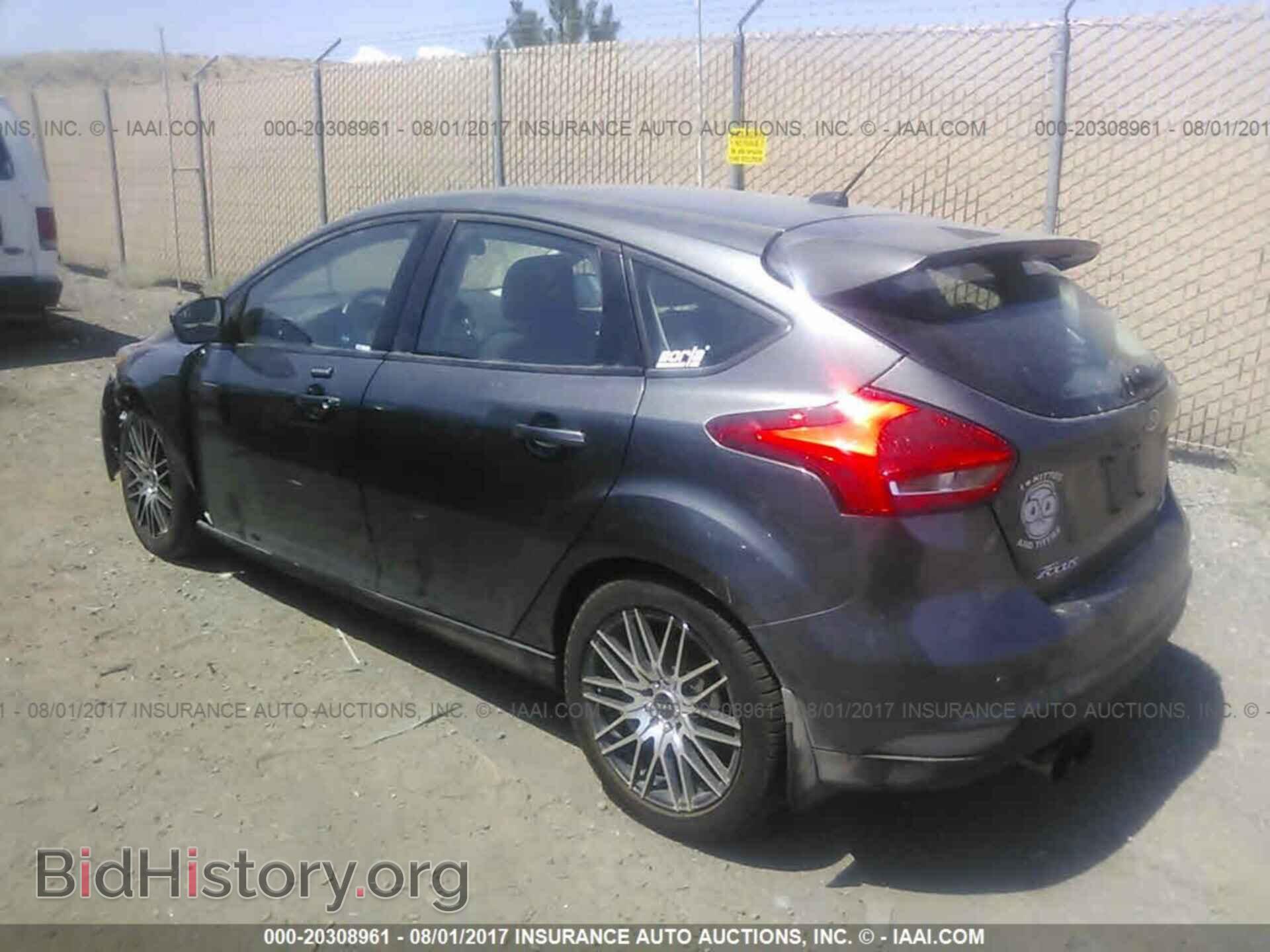 2016 Ford Focus - VIN: 1FADP3K28GL268368 - Фото 3