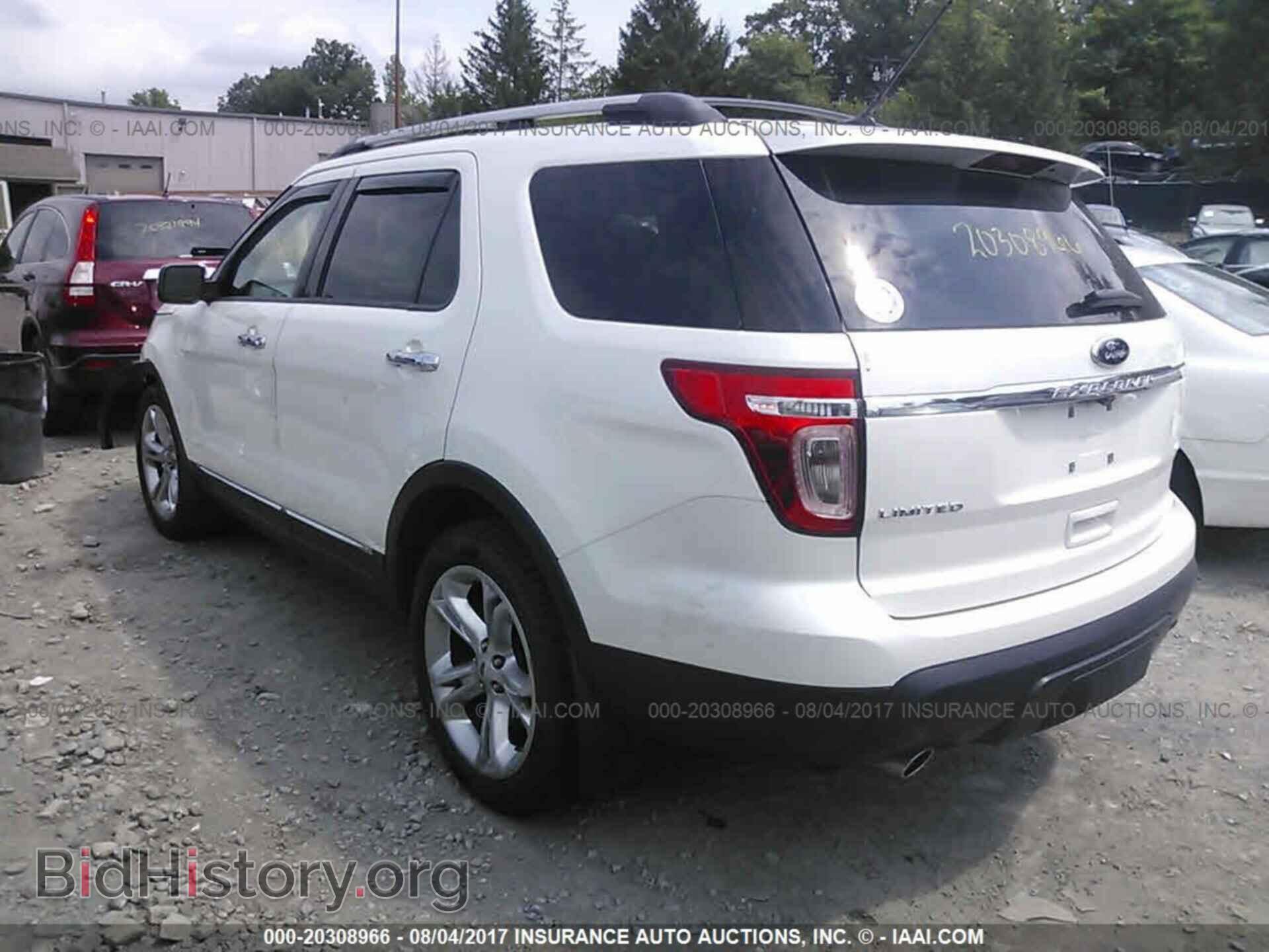 2014 Ford Explorer - VIN: 1FM5K8F80EGB14845 - Фото 3