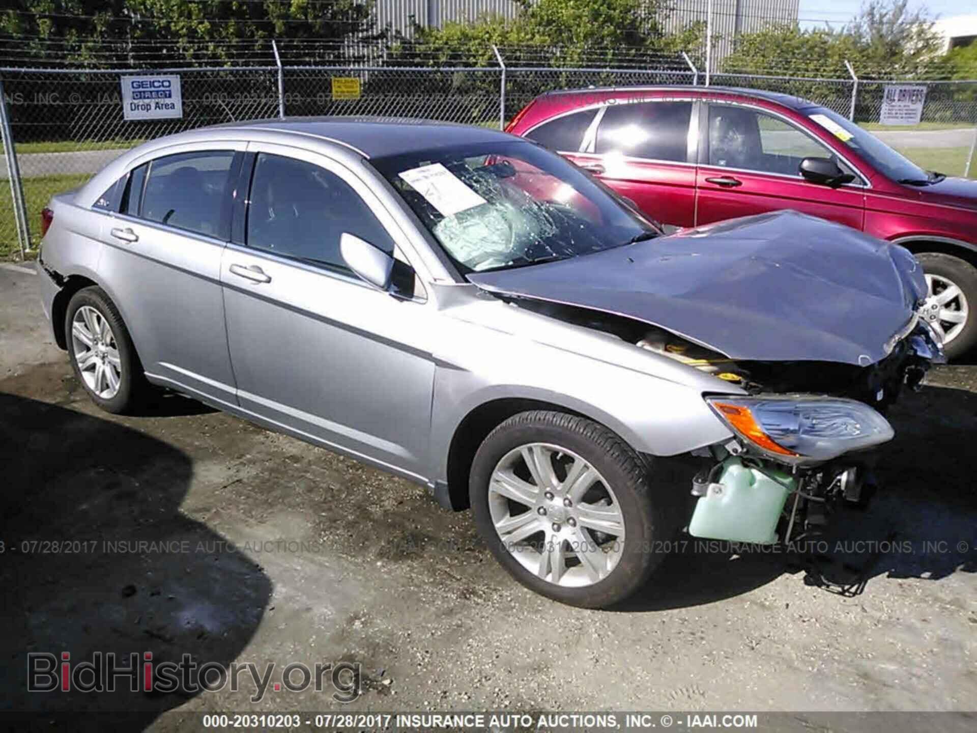 Фотография 1C3CCBAB9DN761137 - Chrysler 200 2013