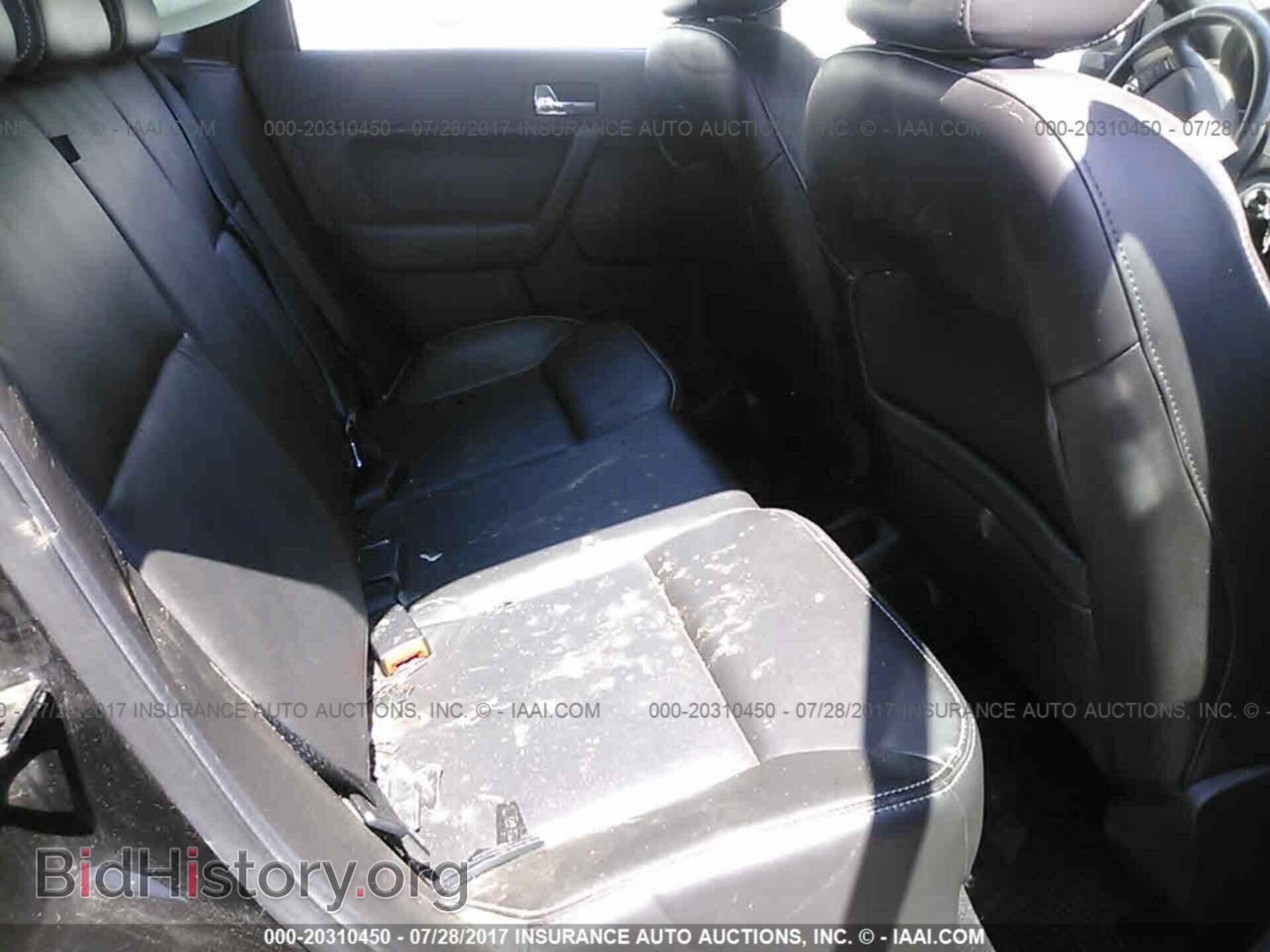 2011 Ford Focus - VIN: 1FAHP3GN3BW133536 - Фото 8