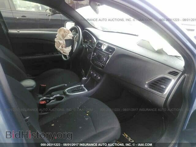 2011 Chrysler 200 - VIN: 1C3BC1FG9BN553511 - Photo 5