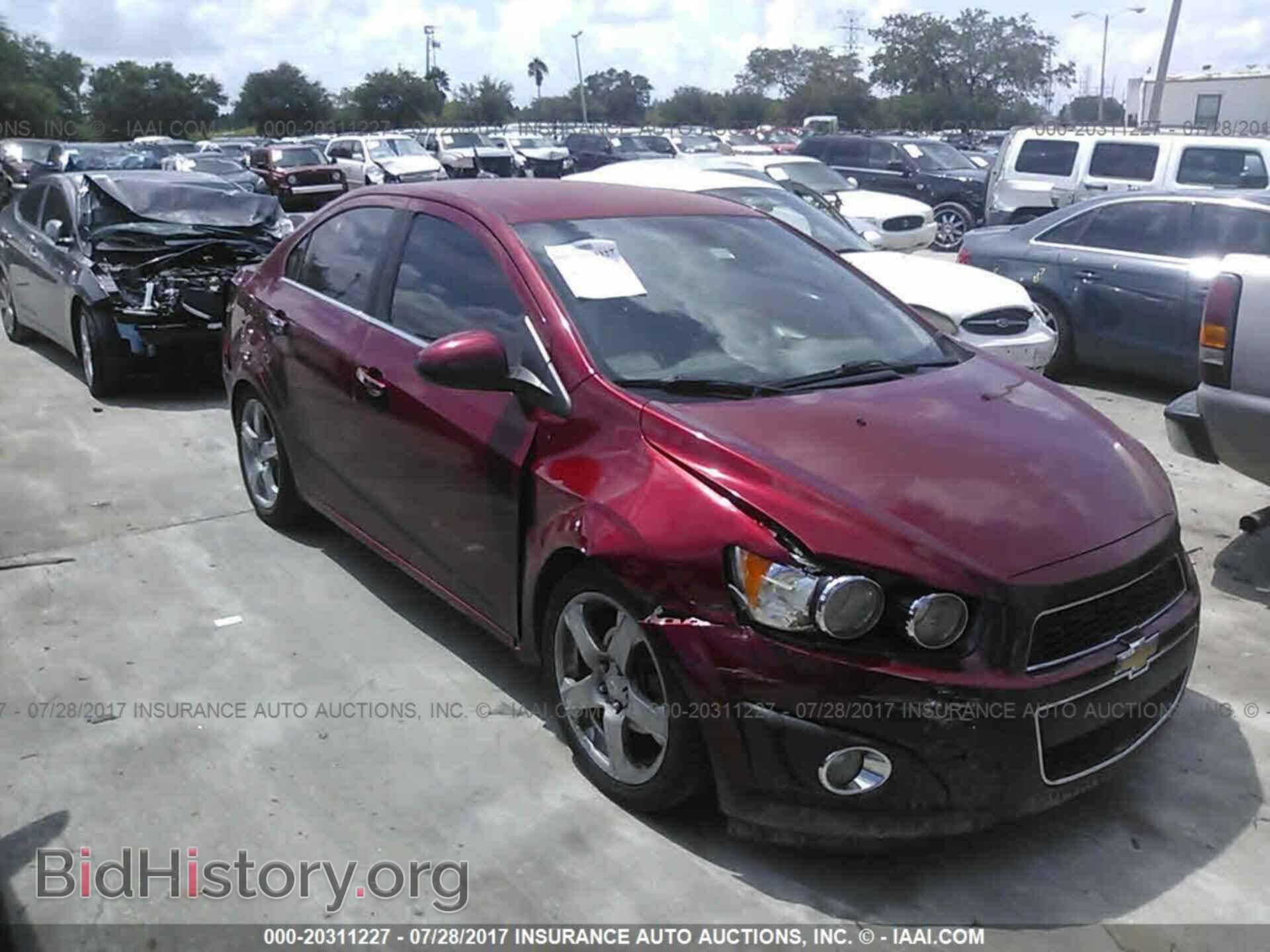 Фотография 1G1JF5SB5C4132806 - Chevrolet Sonic 2012