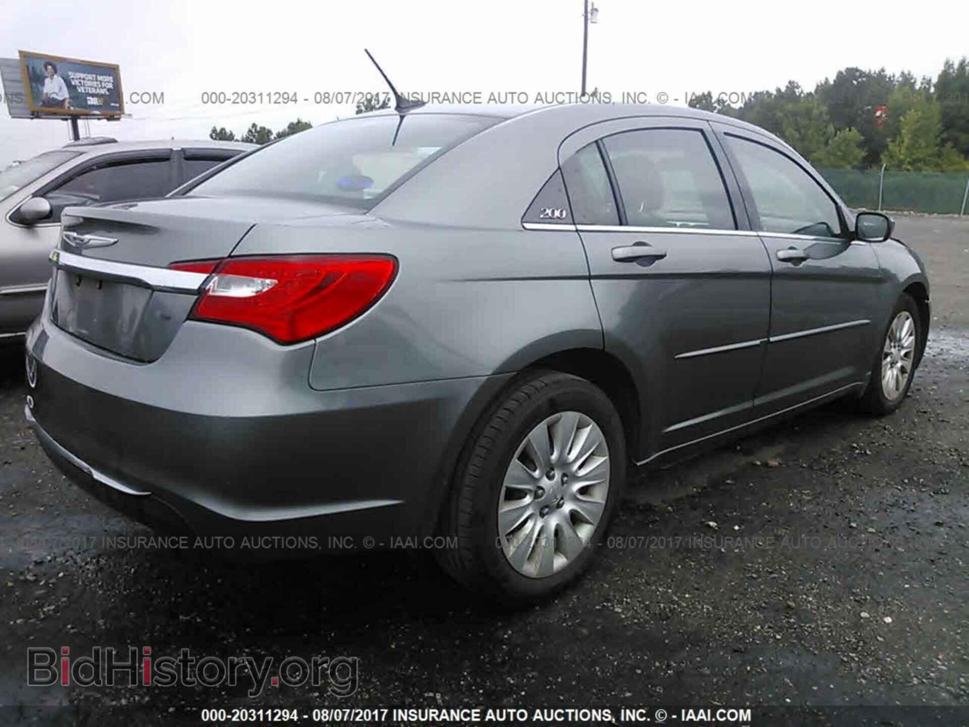 2012 Chrysler 200 - VIN: 1C3CCBAB0CN145633 - Фото 4
