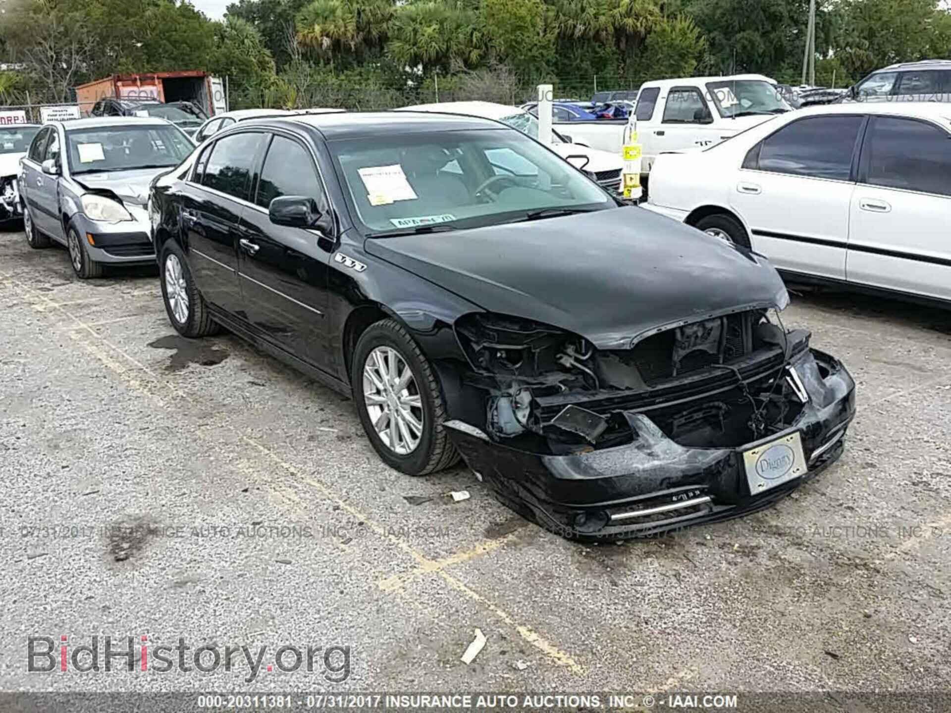 Photo 1G4HC5EM7BU139455 - Buick Lucerne 2011