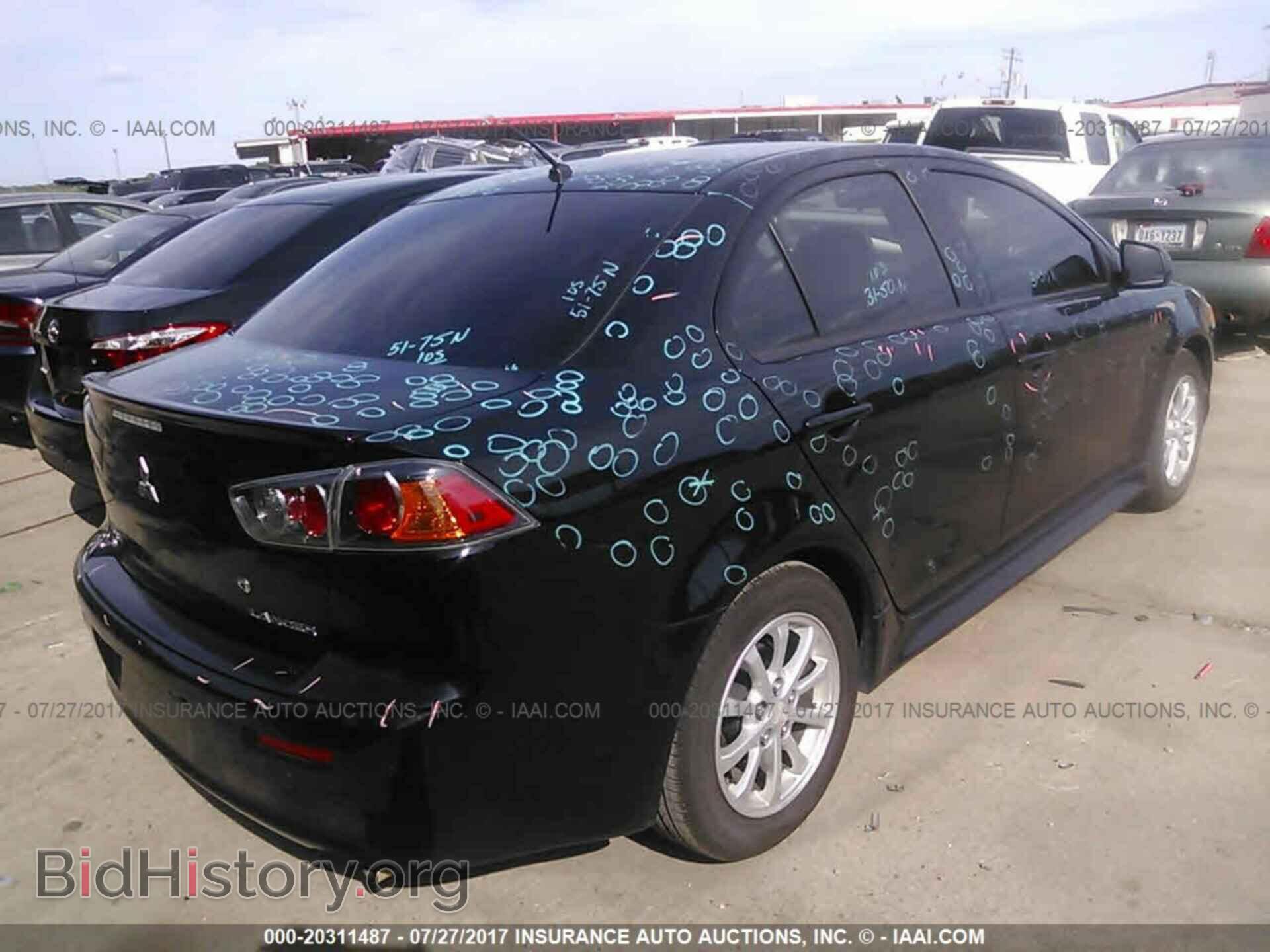 2011 Mitsubishi Lancer - VIN: JA32U2FU0BU035425 - Фото 4