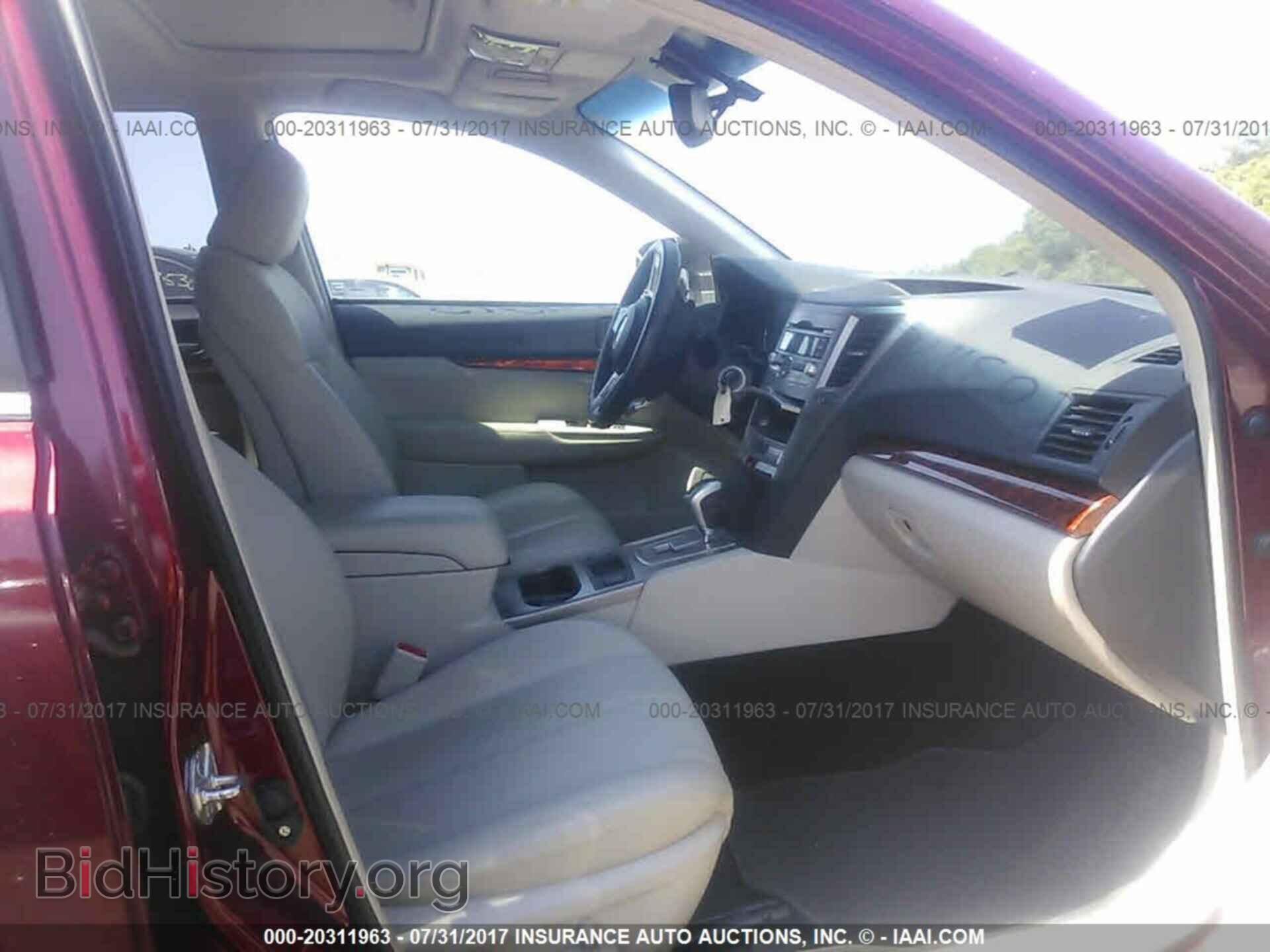 2011 Subaru Outback - VIN: 4S4BRBKC9B3349964 - Фото 5