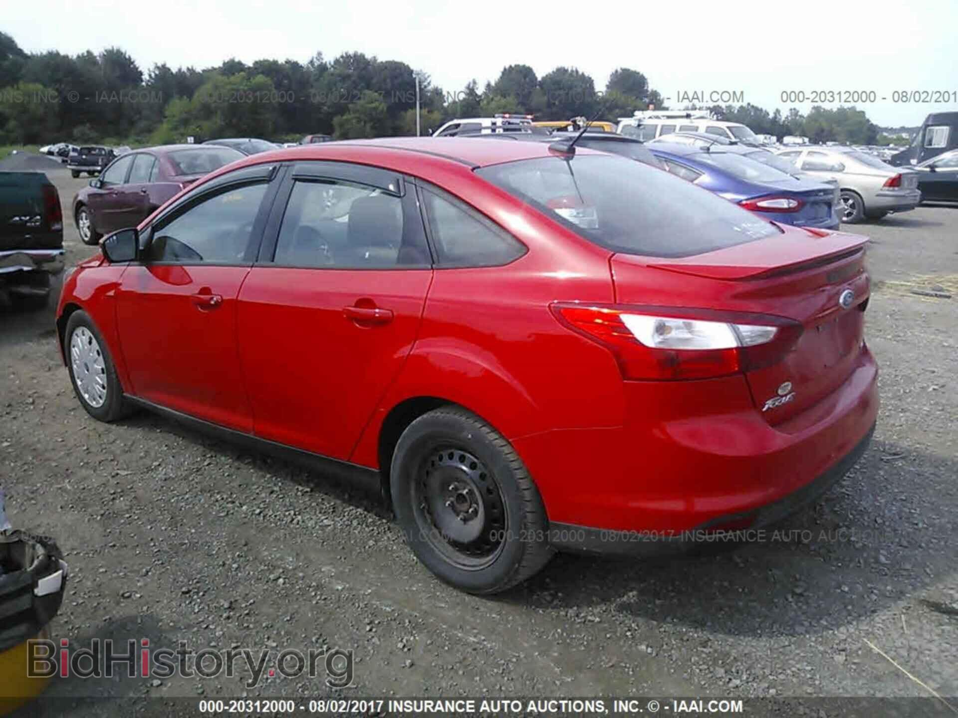 2012 Ford Focus - VIN: 1FAHP3F29CL229147 - Photo 3