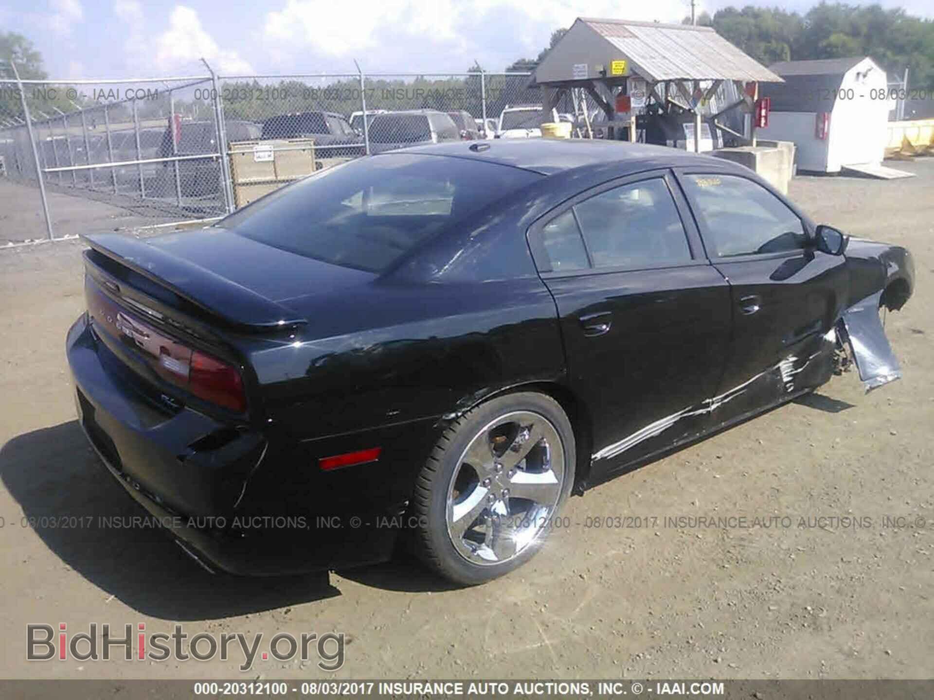 2013 Dodge Charger - VIN: 2C3CDXCT2DH582964 - Photo 4