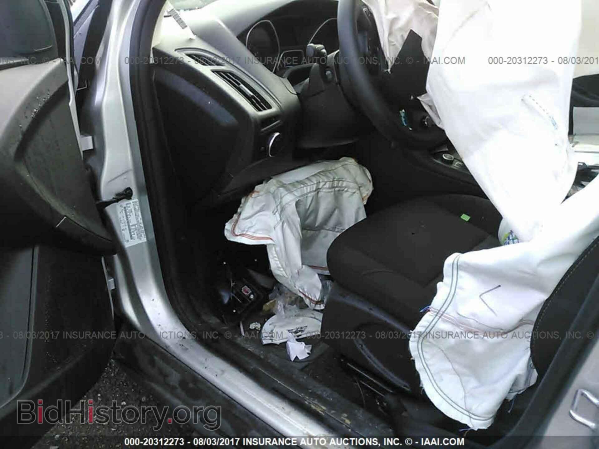 2016 Ford Focus - VIN: 1FADP3F25GL250372 - Фото 5