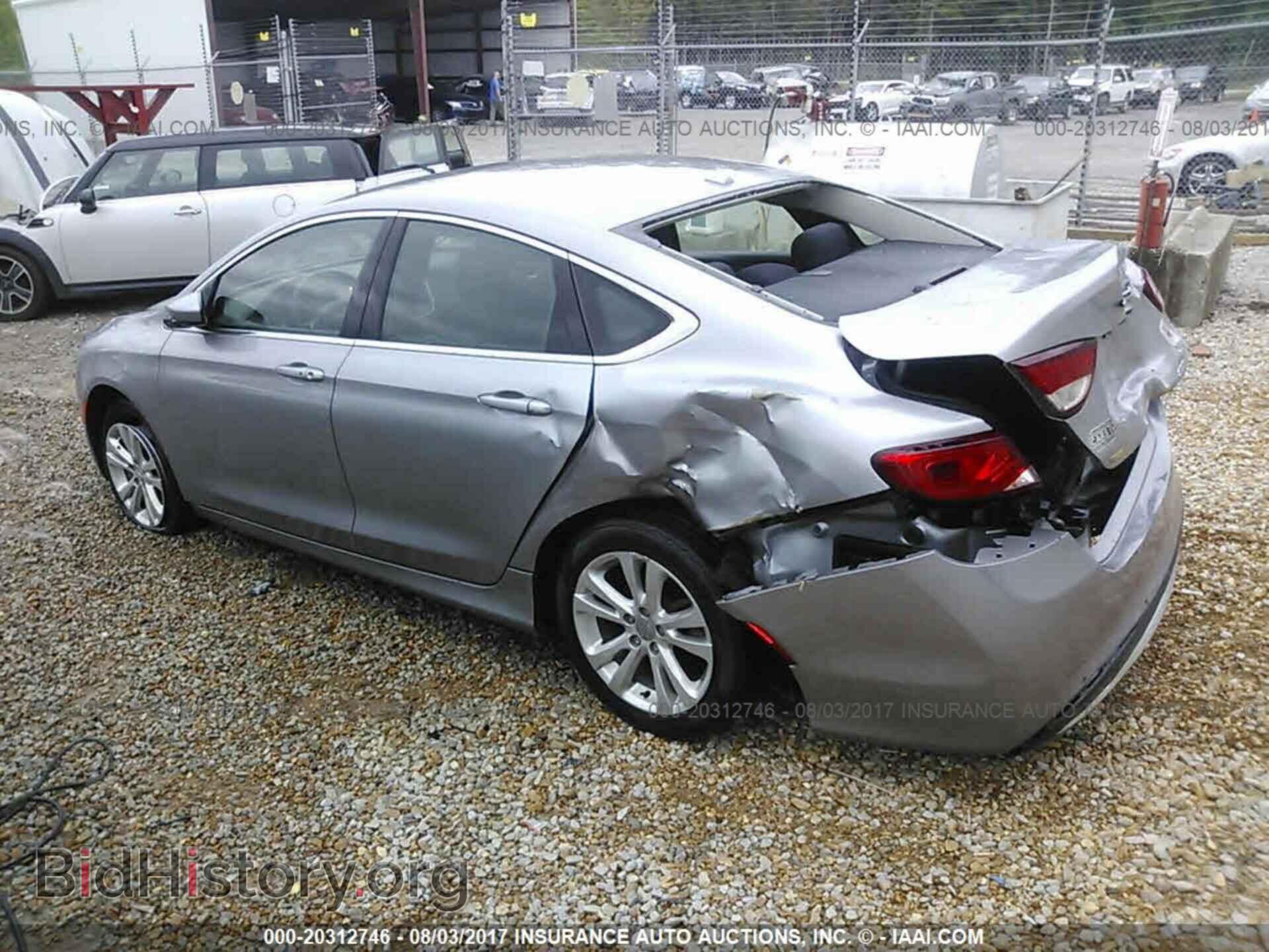 2015 Chrysler 200 - VIN: 1C3CCCAB8FN599123 - Photo 3