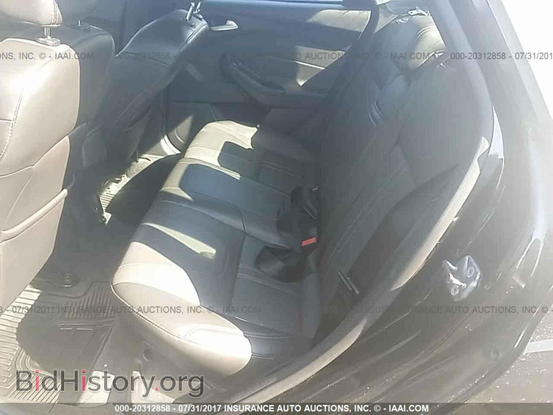 2013 Ford Focus - VIN: 1FADP3F27DL194995 - Photo 8