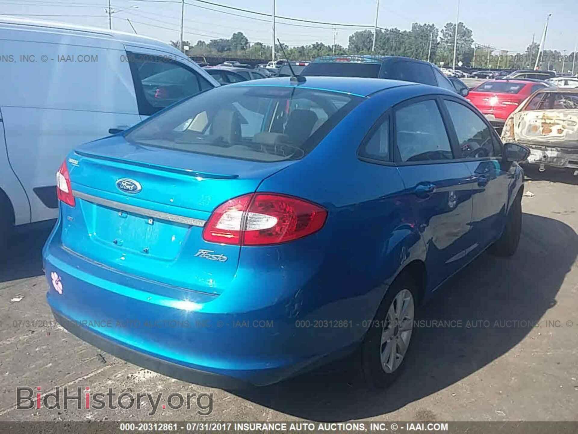 2013 Ford Fiesta - VIN: 3FADP4BJ1DM207340 - Фото 4