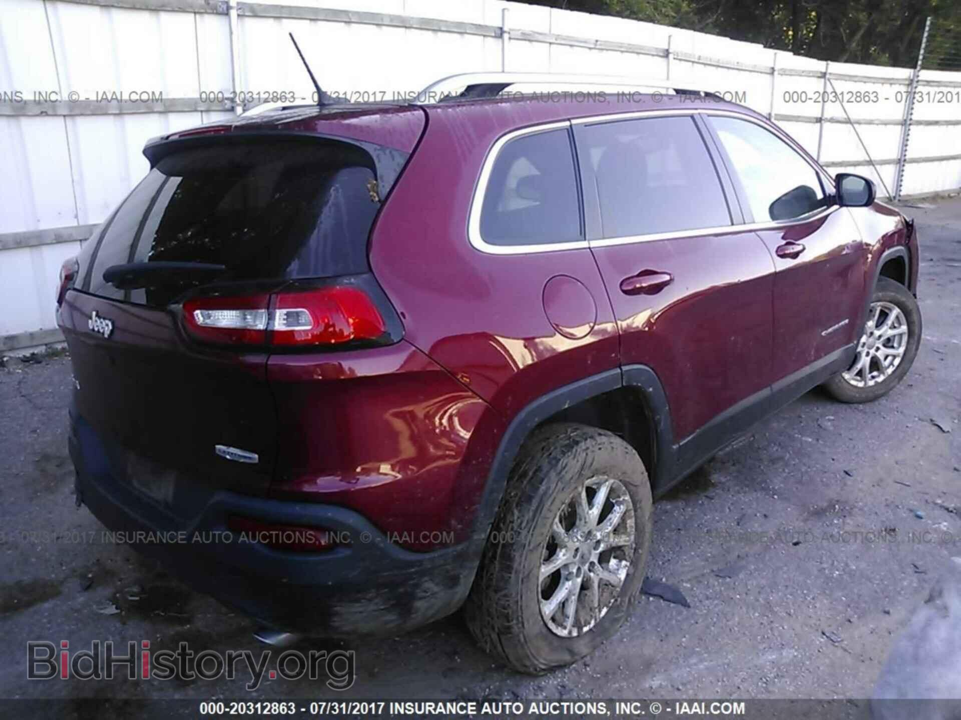 2014 Jeep Cherokee - VIN: 1C4PJMCS4EW124504 - Photo 4