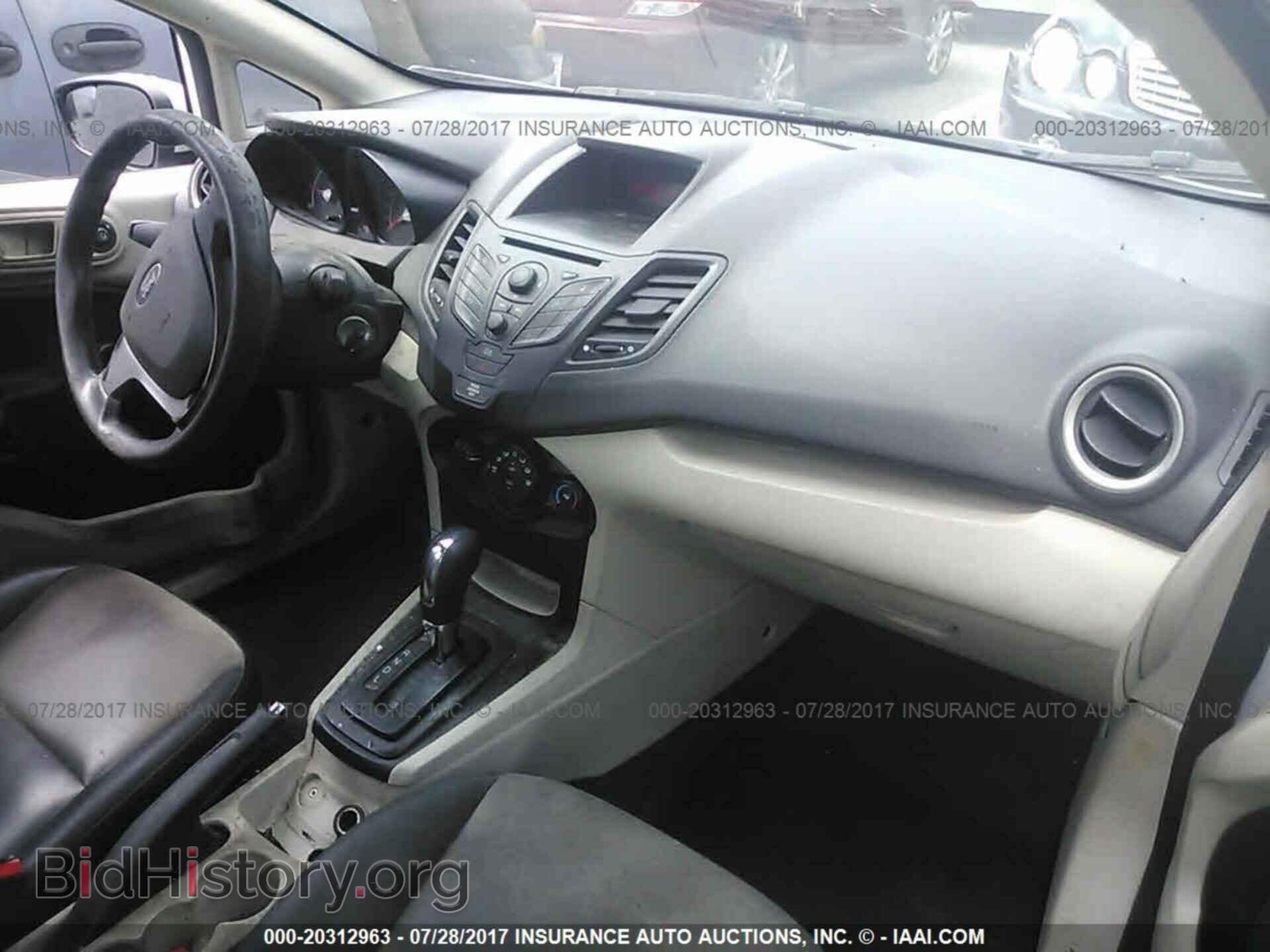 2013 Ford Fiesta - VIN: 3FADP4AJ2DM199377 - Фото 5