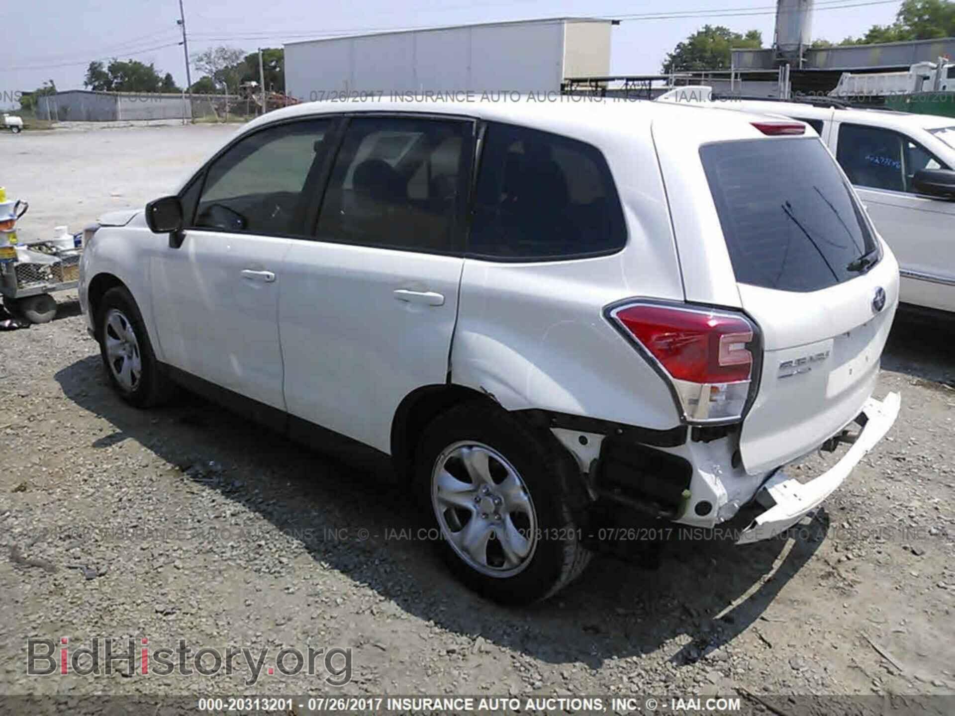 2017 Subaru Forester - VIN: JF2SJAAC6HG465780 - Photo 3