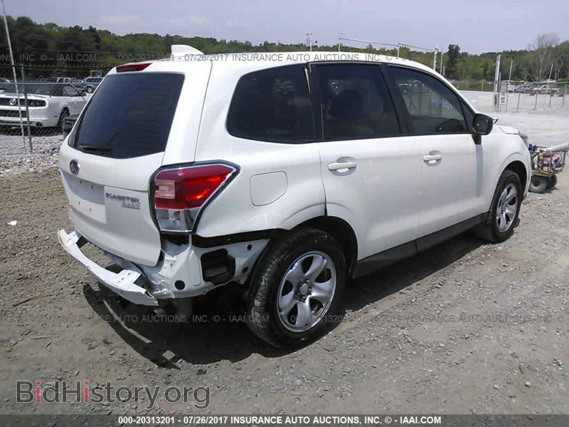 2017 Subaru Forester - VIN: JF2SJAAC6HG465780 - Photo 4