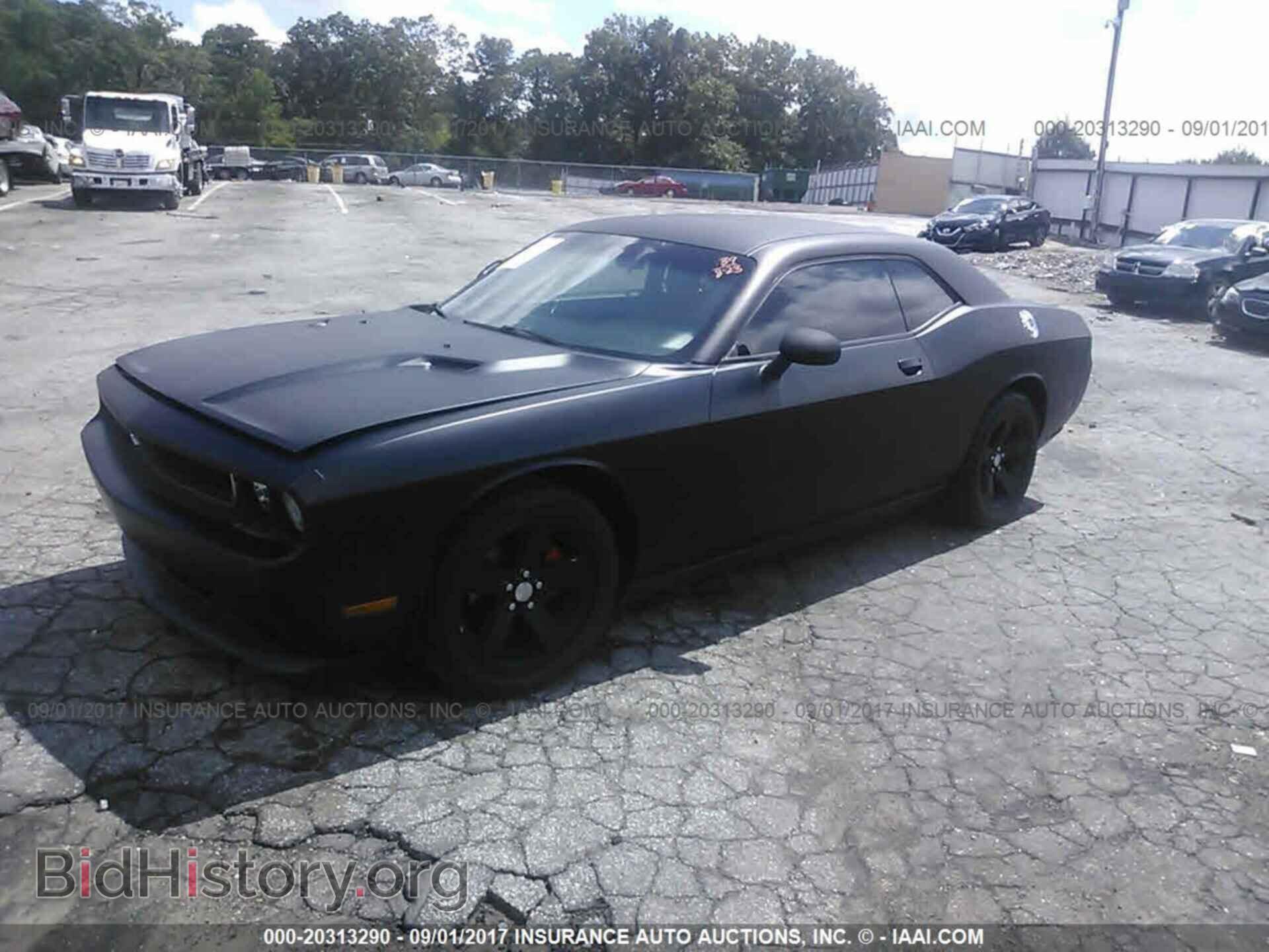2012 Dodge Challenger - VIN: 2C3CDYAG4CH222105 - Фото 2
