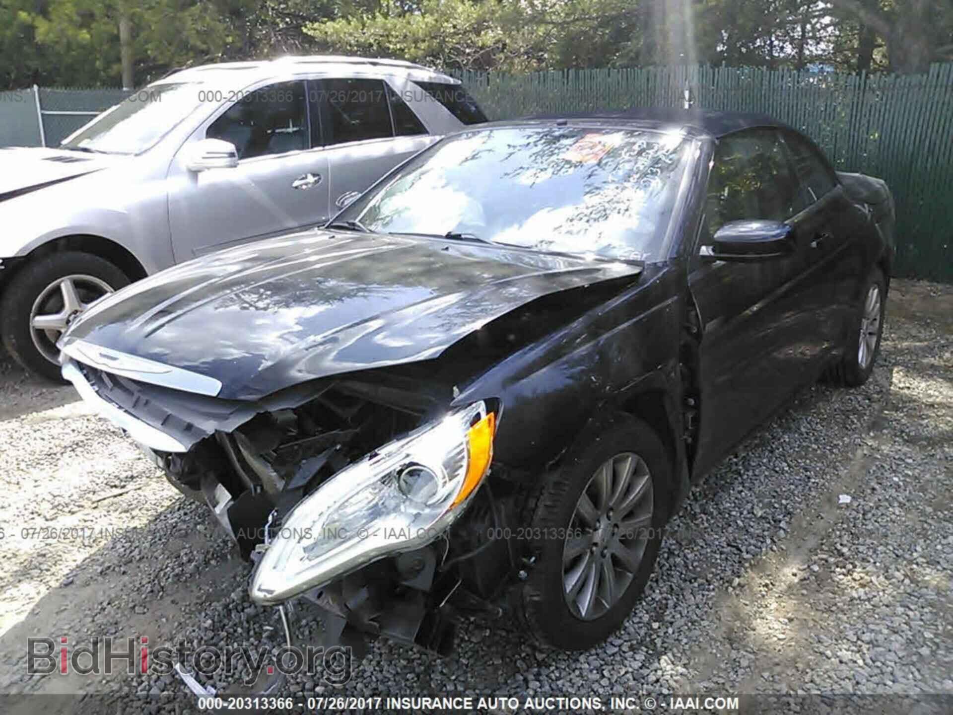 2012 Chrysler 200 - VIN: 1C3BCBEB8CN162881 - Фото 2