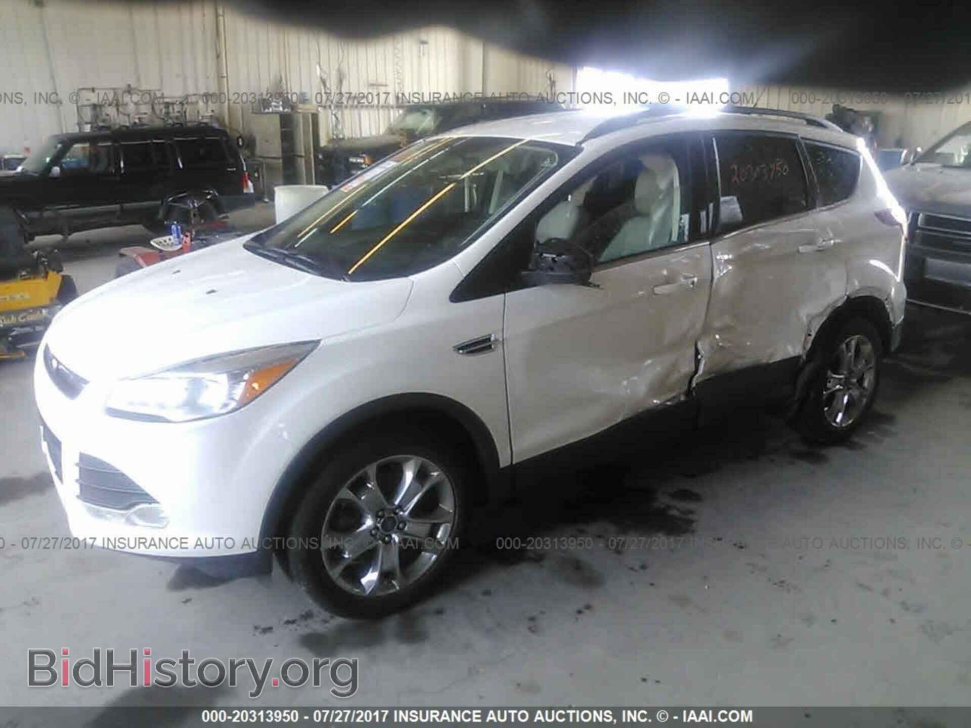 2014 Ford Escape - VIN: 1FMCU9G91EUC43810 - Photo 2