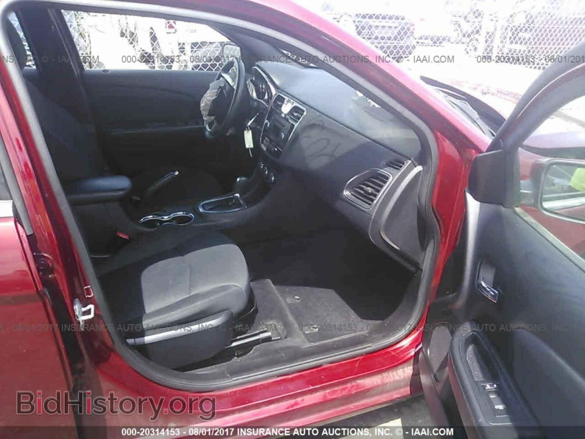 2014 Chrysler 200 - VIN: 1C3CCBBB7EN128846 - Photo 5
