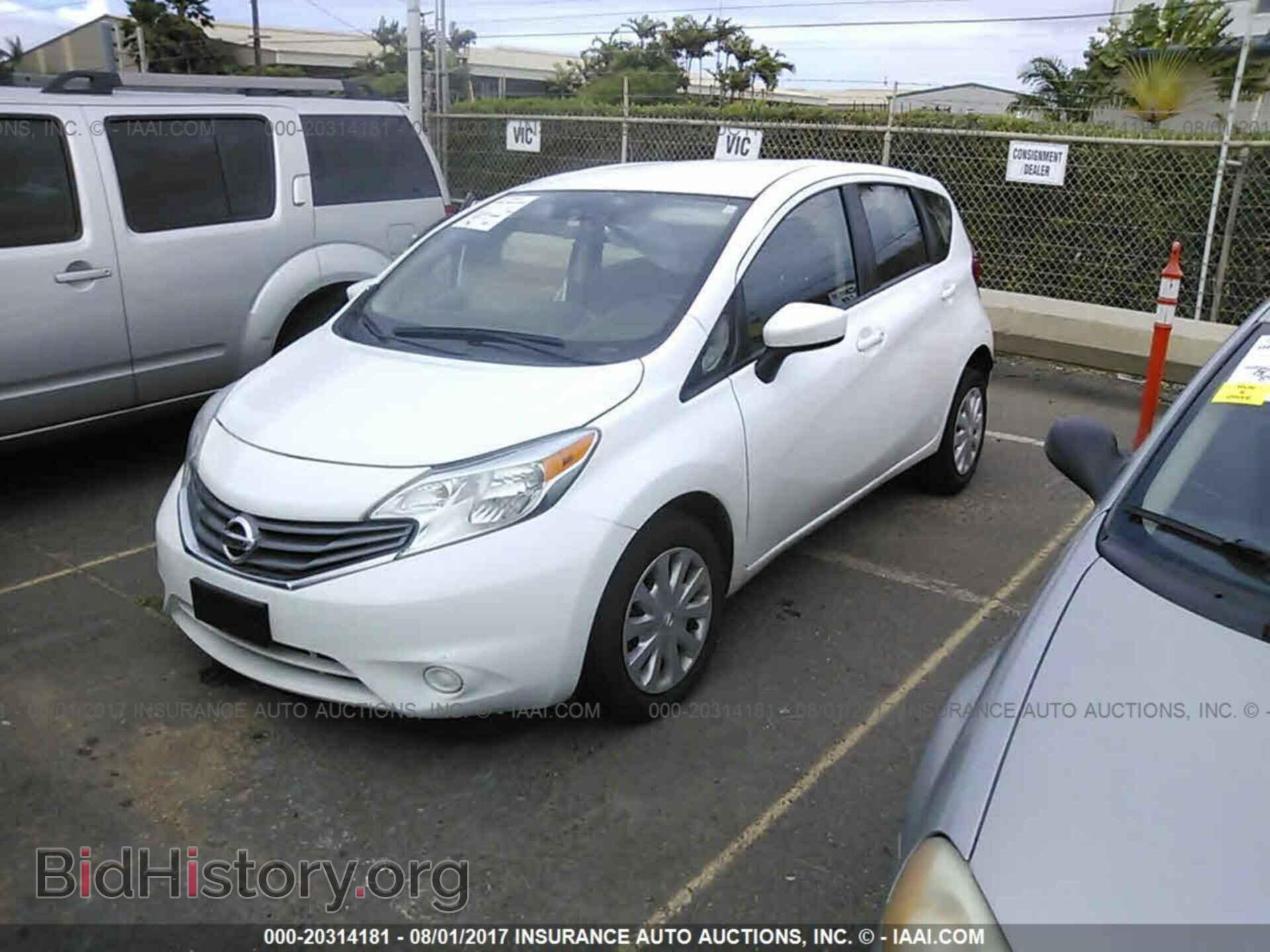 2016 Nissan Versa note - VIN: 3N1CE2CP5GL397160 - Фото 2