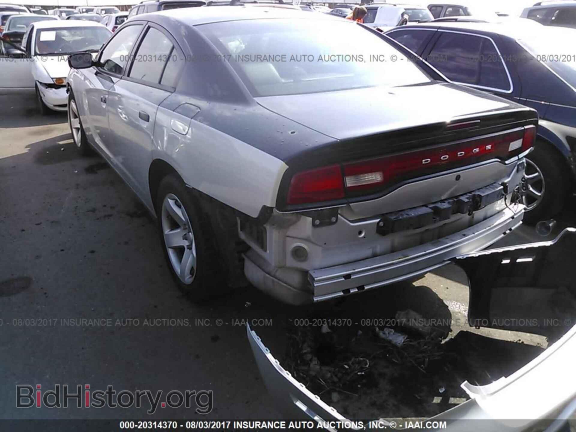 2013 Dodge Charger - VIN: 2C3CDXAT2DH677186 - Фото 3