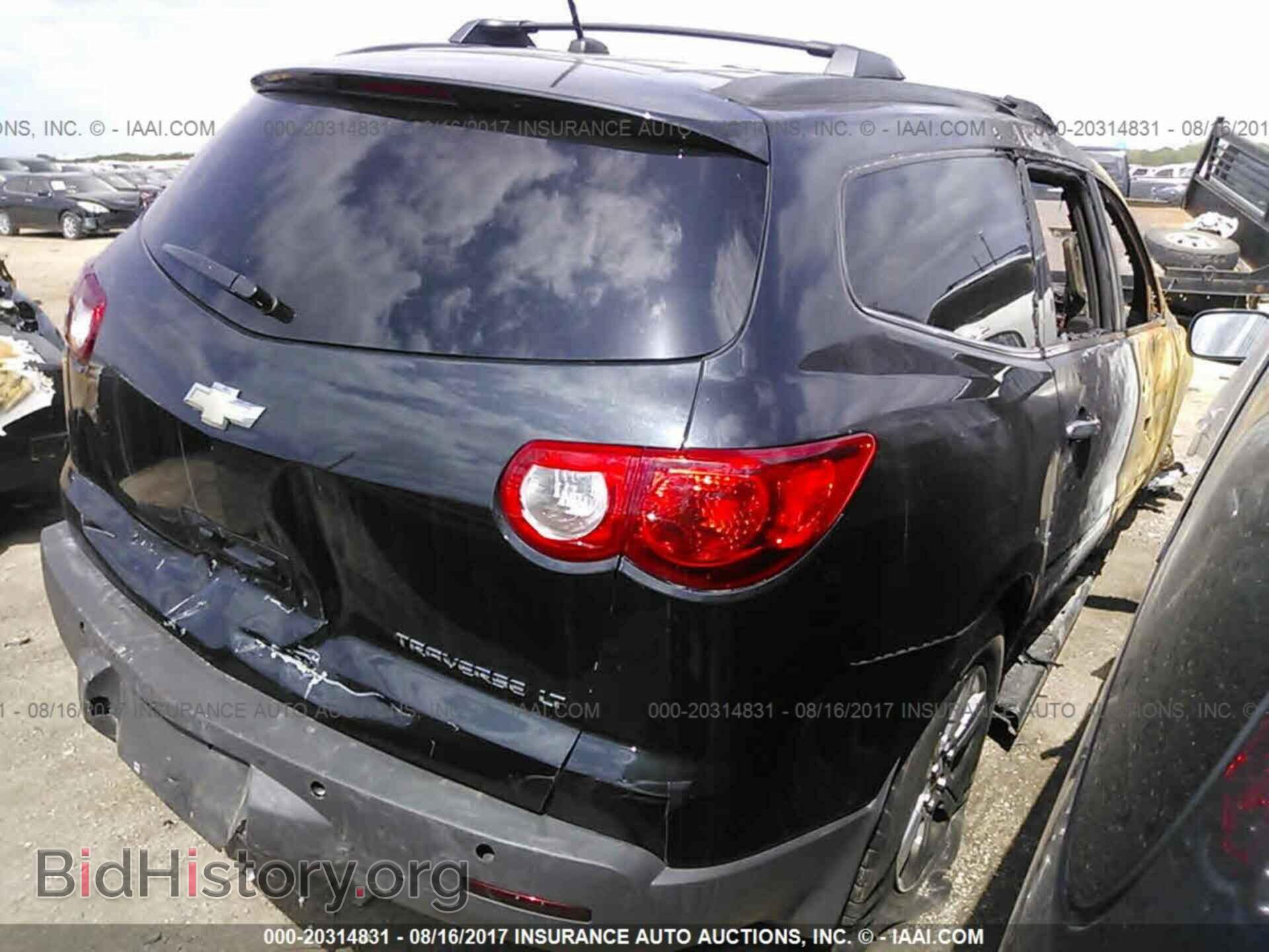 2011 Chevrolet Traverse - VIN: 1GNKRJED6BJ376013 - Фото 4
