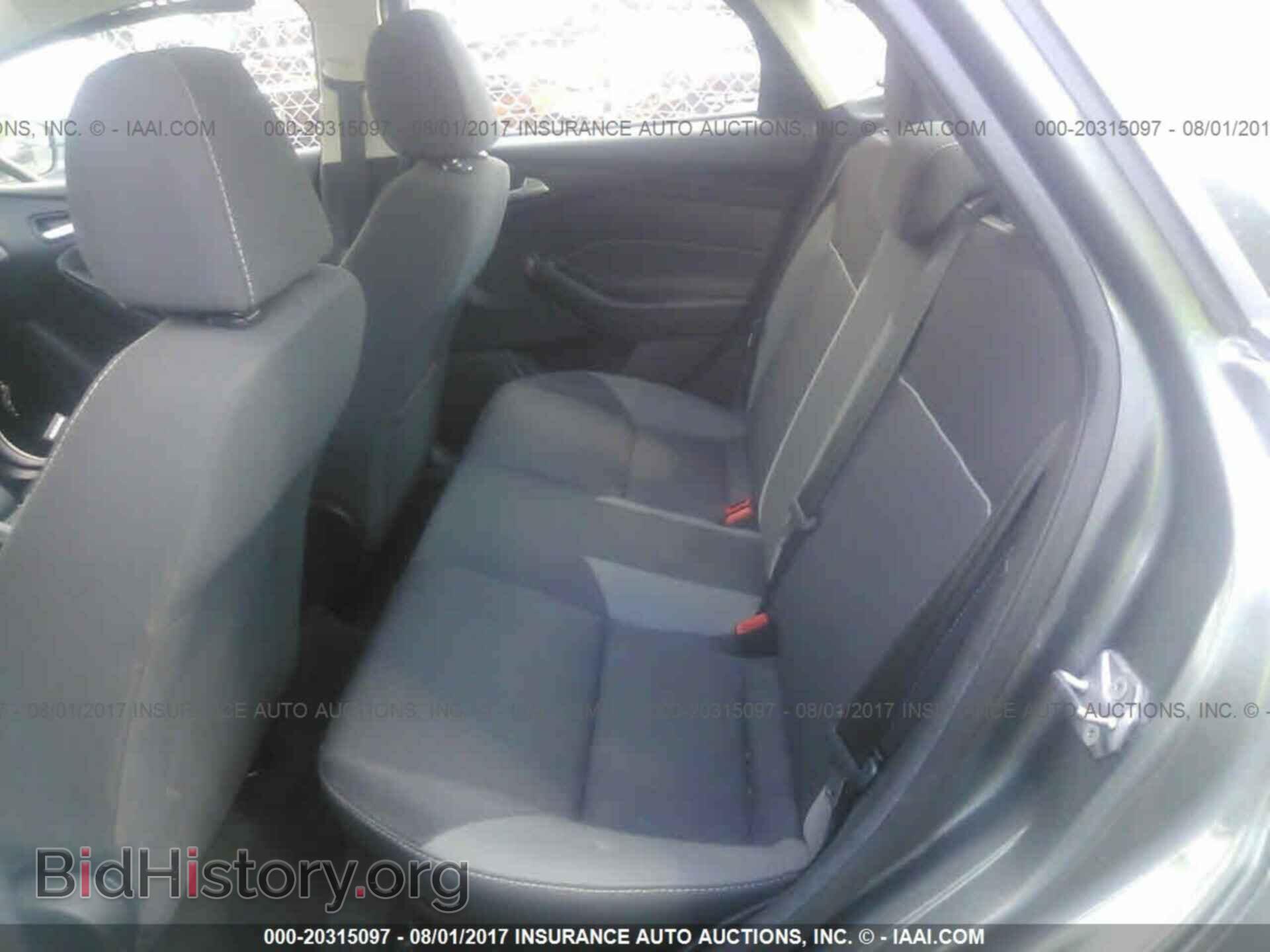 2012 Ford Focus - VIN: 1FAHP3F23CL462781 - Photo 8