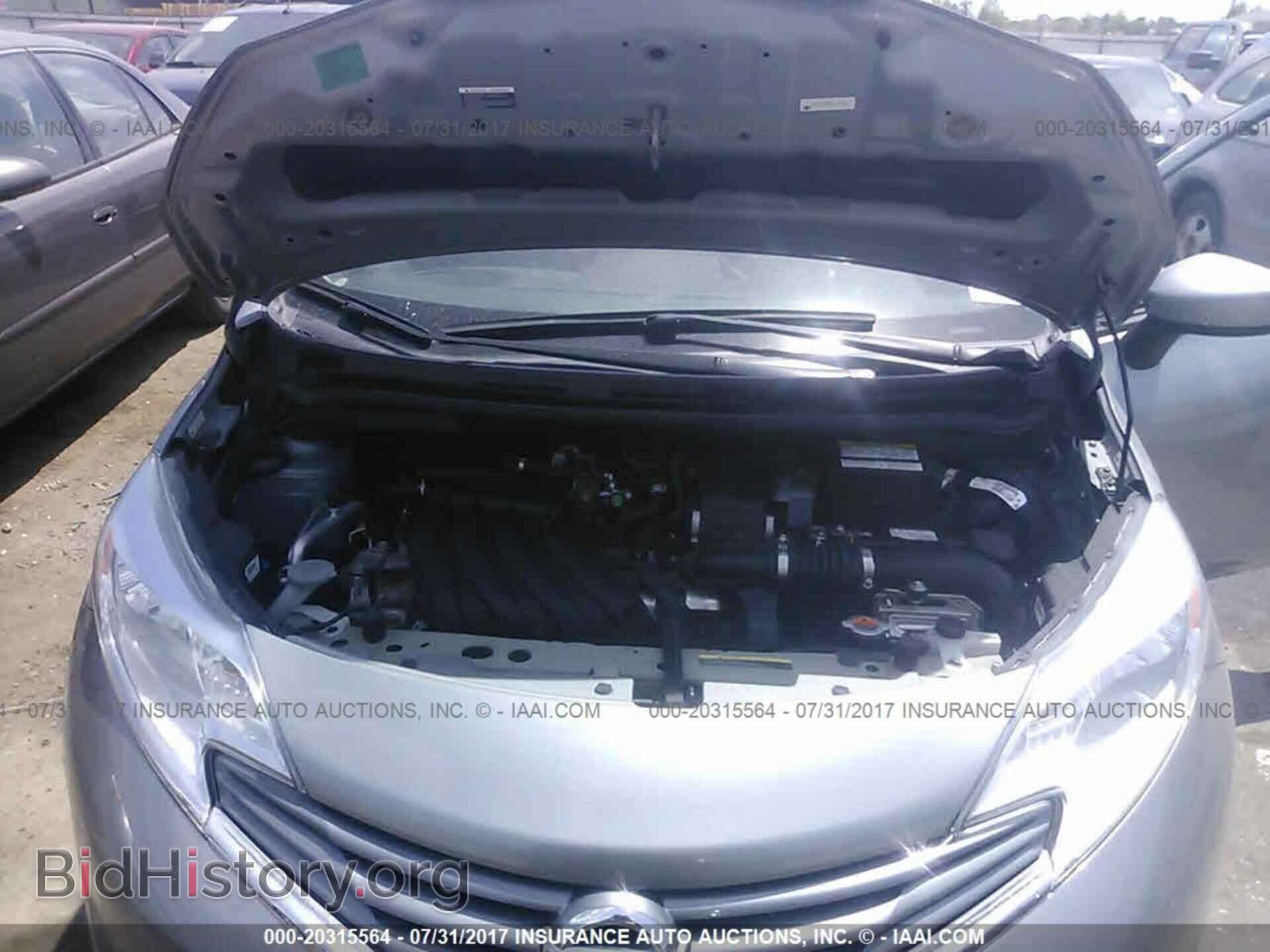 2015 Nissan Versa note - VIN: 3N1CE2CP5FL397190 - Photo 10