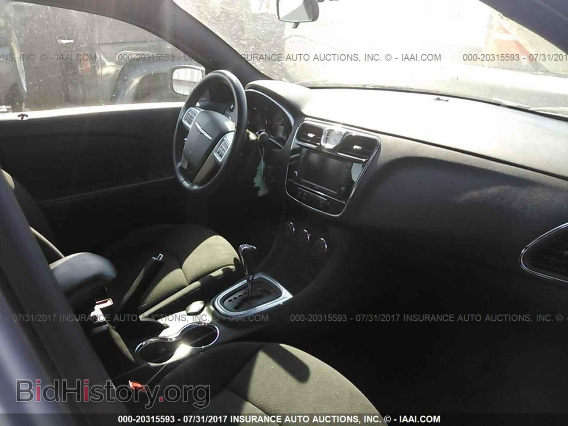 2011 Chrysler 200 - VIN: 1C3BC1FB4BN502728 - Photo 5