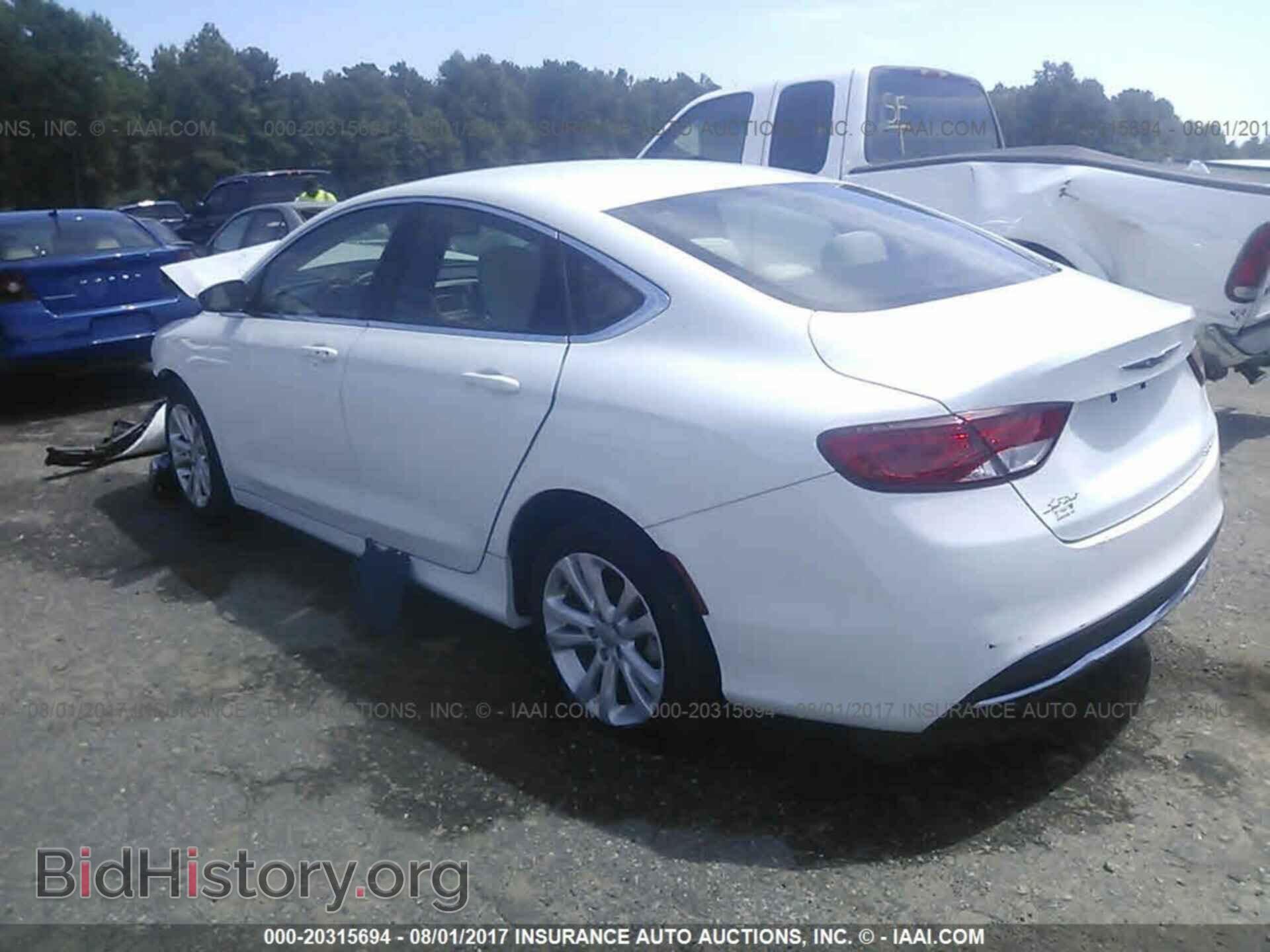 2016 Chrysler 200 - VIN: 1C3CCCAB2GN168231 - Фото 3
